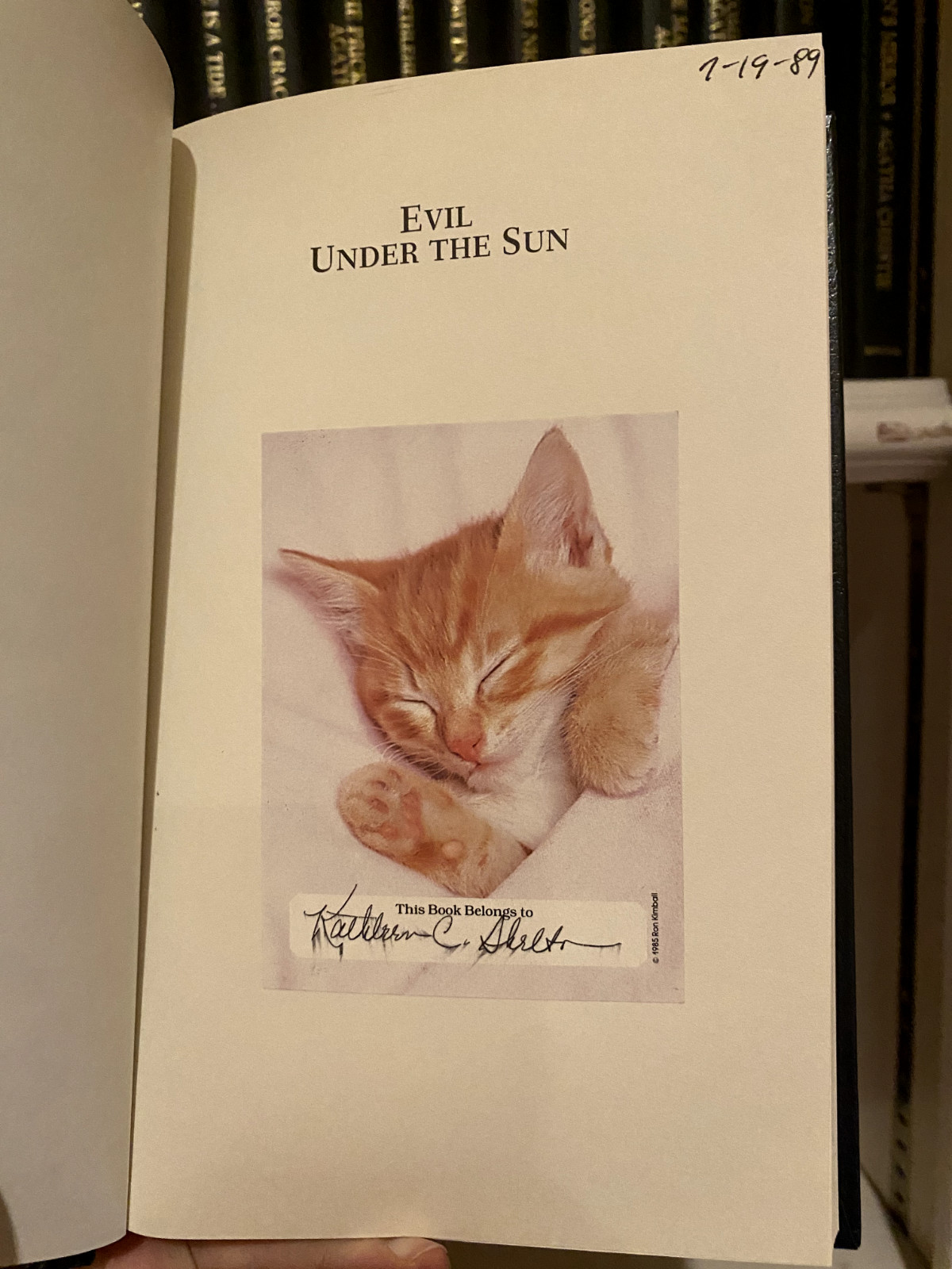 AGATHA CHRISTIE LEATHERETTE COLLECTION – YOU PICK TITLES – DROP DOWN SELECTION