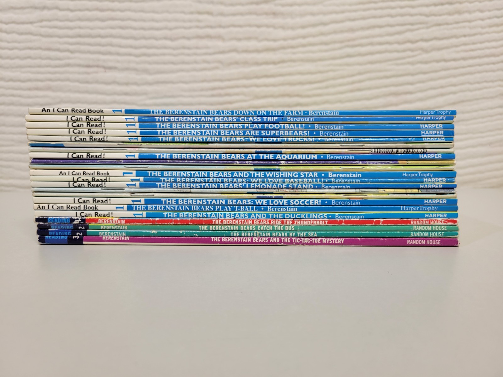 Lot of 22 Berenstain Bears I Can Read! Level 1 2 3 Books Jan & Mike Berenstain 1