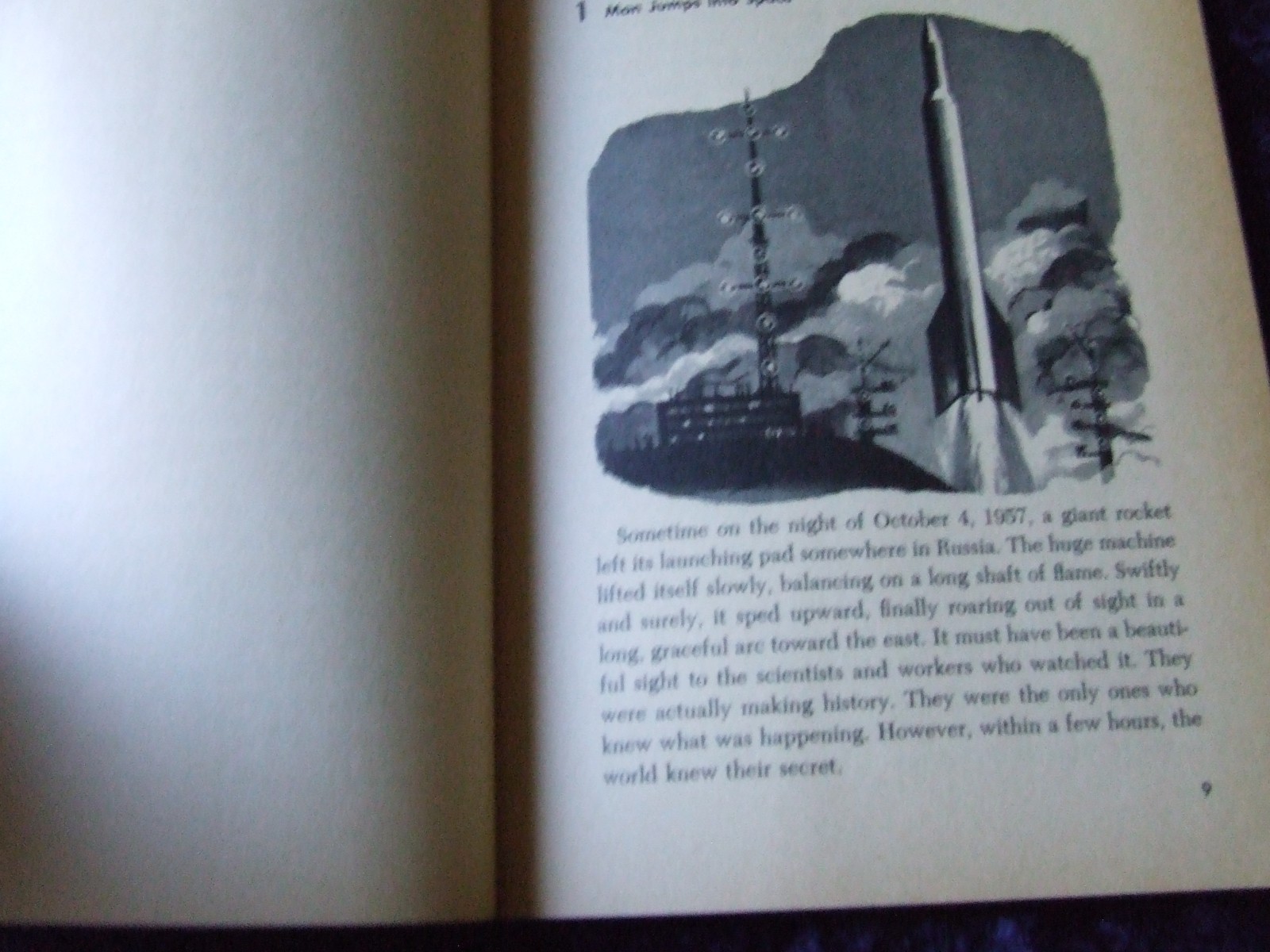 1958 Stars Questions and Answers Adventures – A Golden Book – 96 Pages