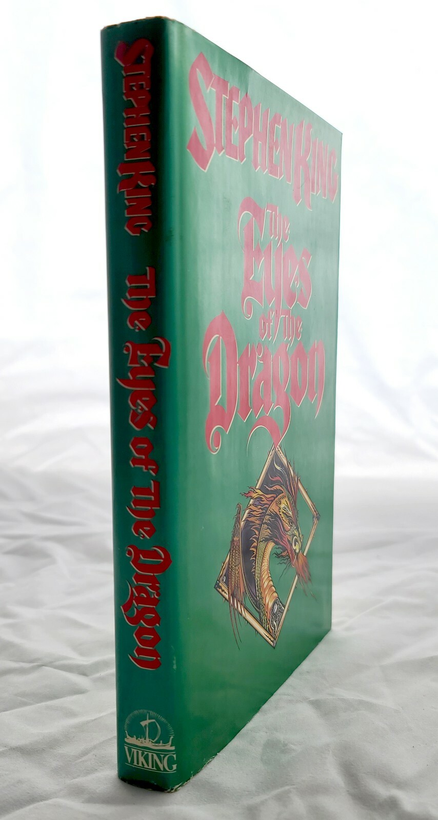 THE EYES OF THE DRAGON by Stephen King (1987, HCDJ) Viking Penguin