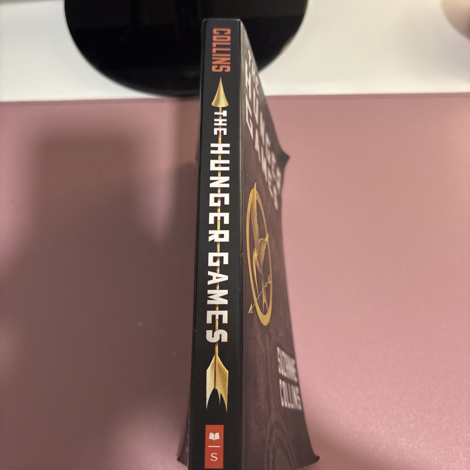 Hunger Games (Hunger Games, Book One) by Suzanne Collins (2010, Trade Paperback)