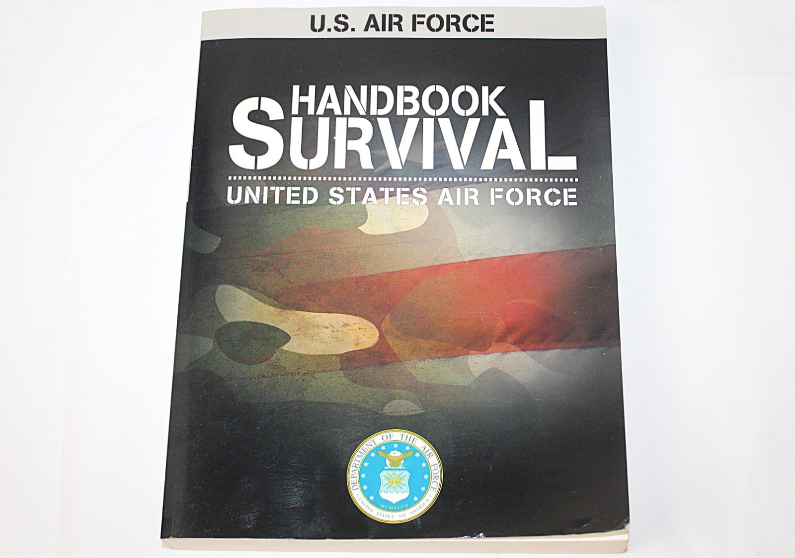 U.S. Air Force Survival Handbook (AF Regulation) United States Air Force 2012