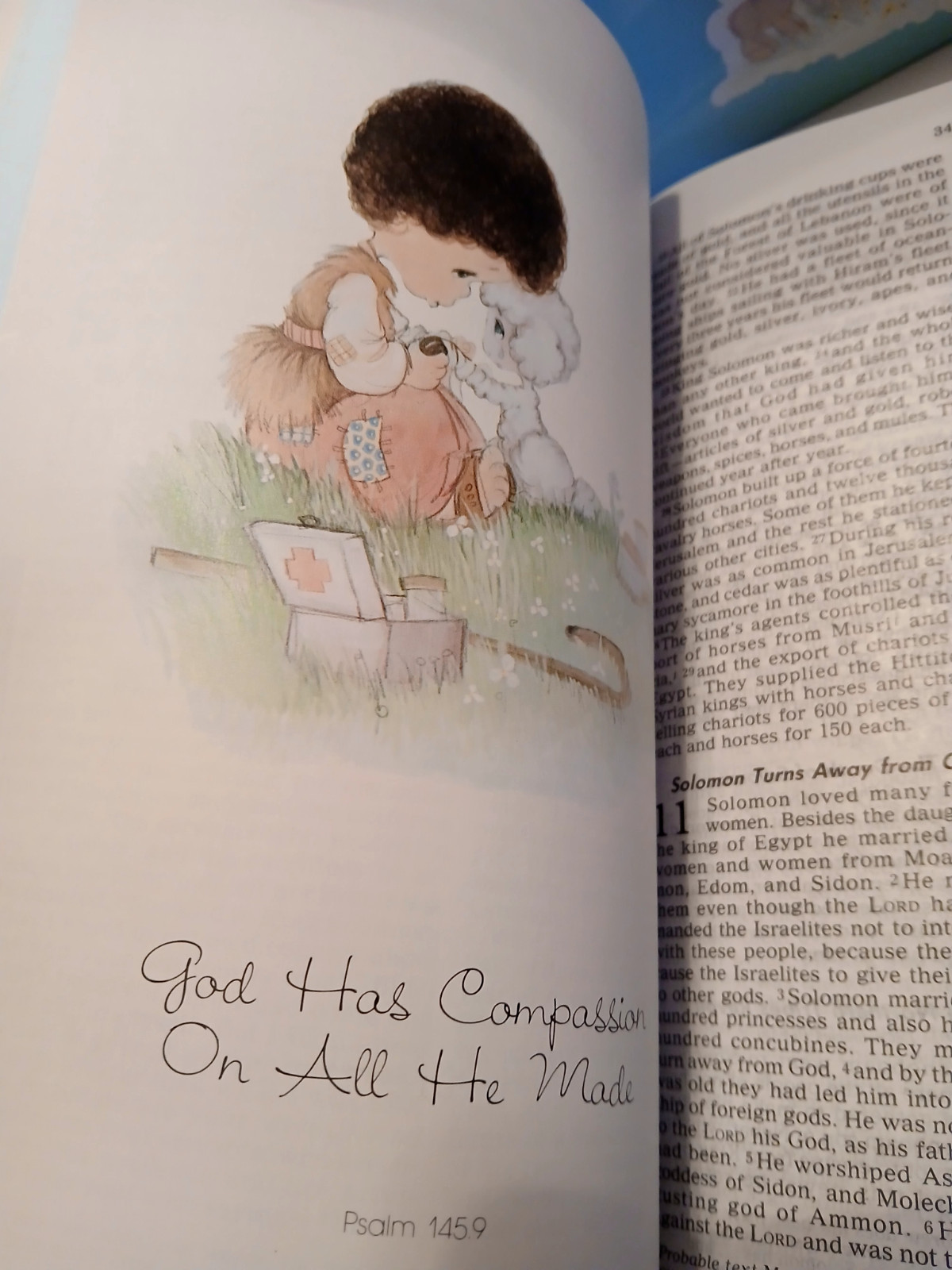 PRECIOUS MOMENTS BIBLE FOR CATHOLICS Catholic Bible Press Todays English Version