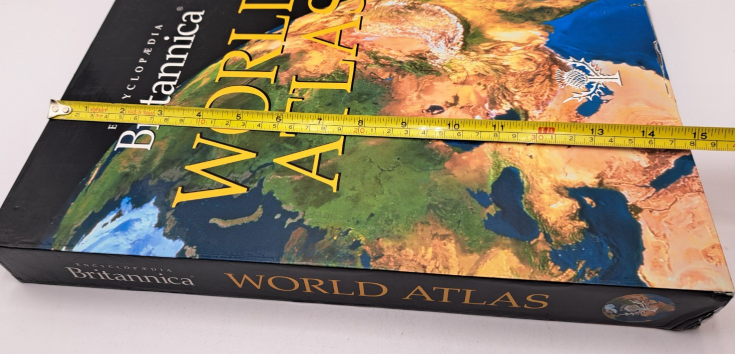 Encyclopaedia Britannica 2011 World Atlas 433 Pgs Boxed Hardcover 15″x11″ READ