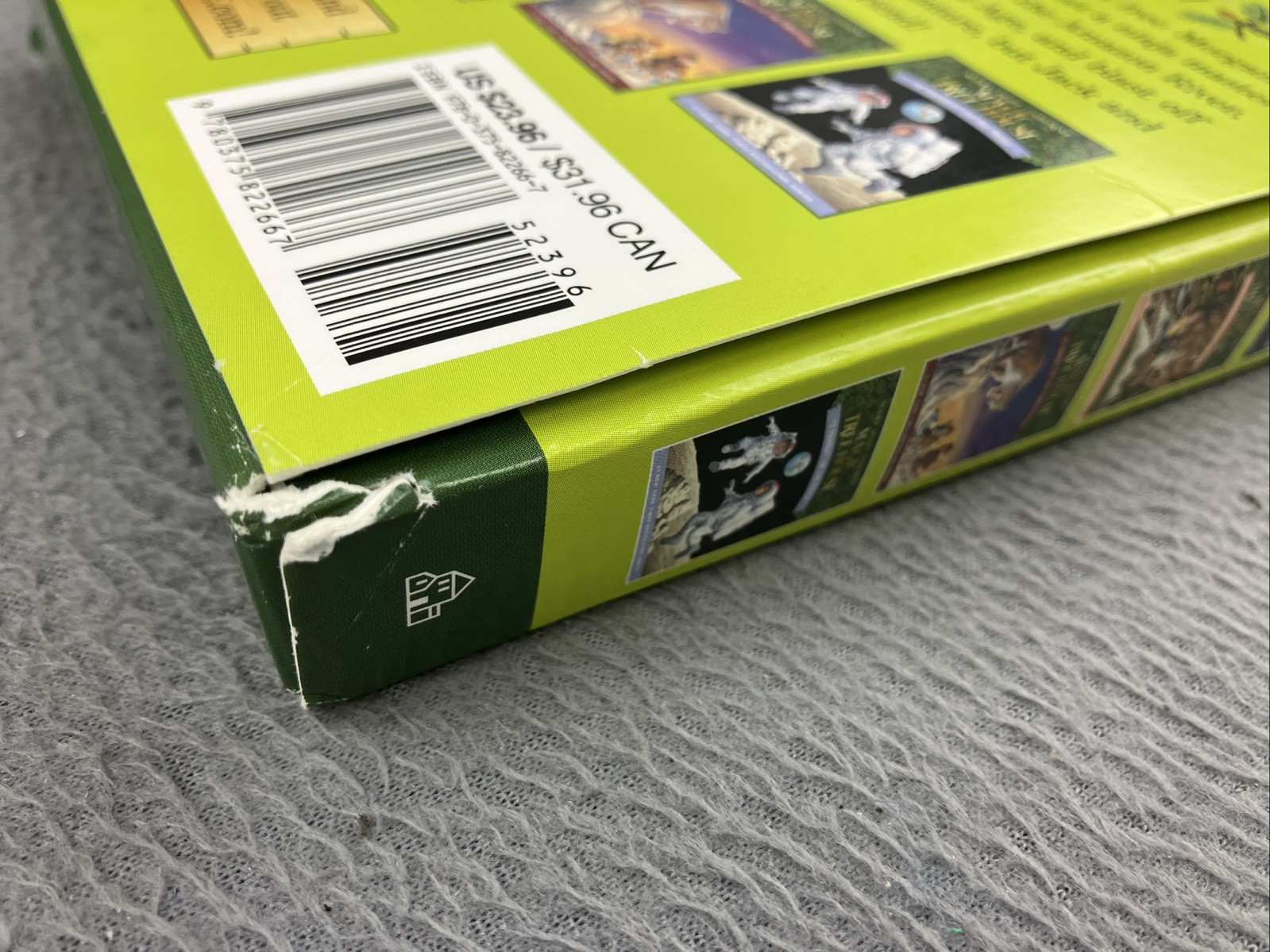 Magic Tree House Boxed Set, Books 5-8: Night of the Ninjas, Afternoon on the…