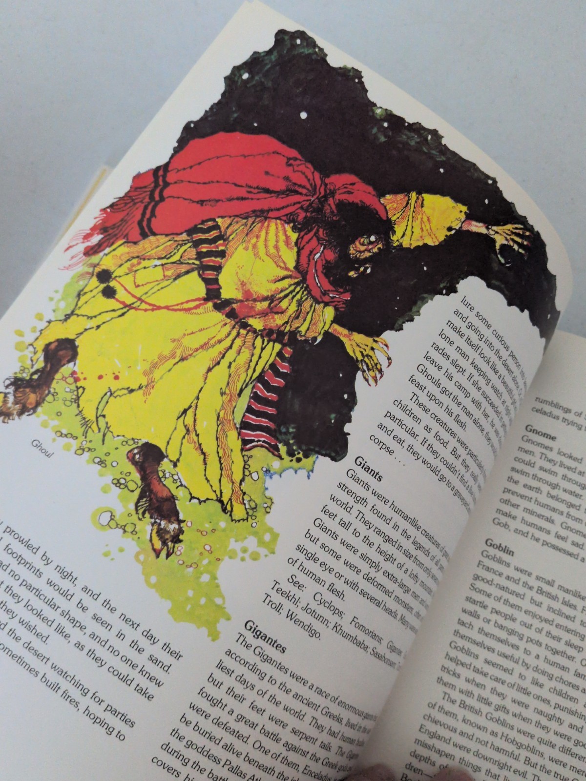 Encyclopedia of Legendary Creatures by Tom McGowen Illus. Victor G. Ambrus. Lib