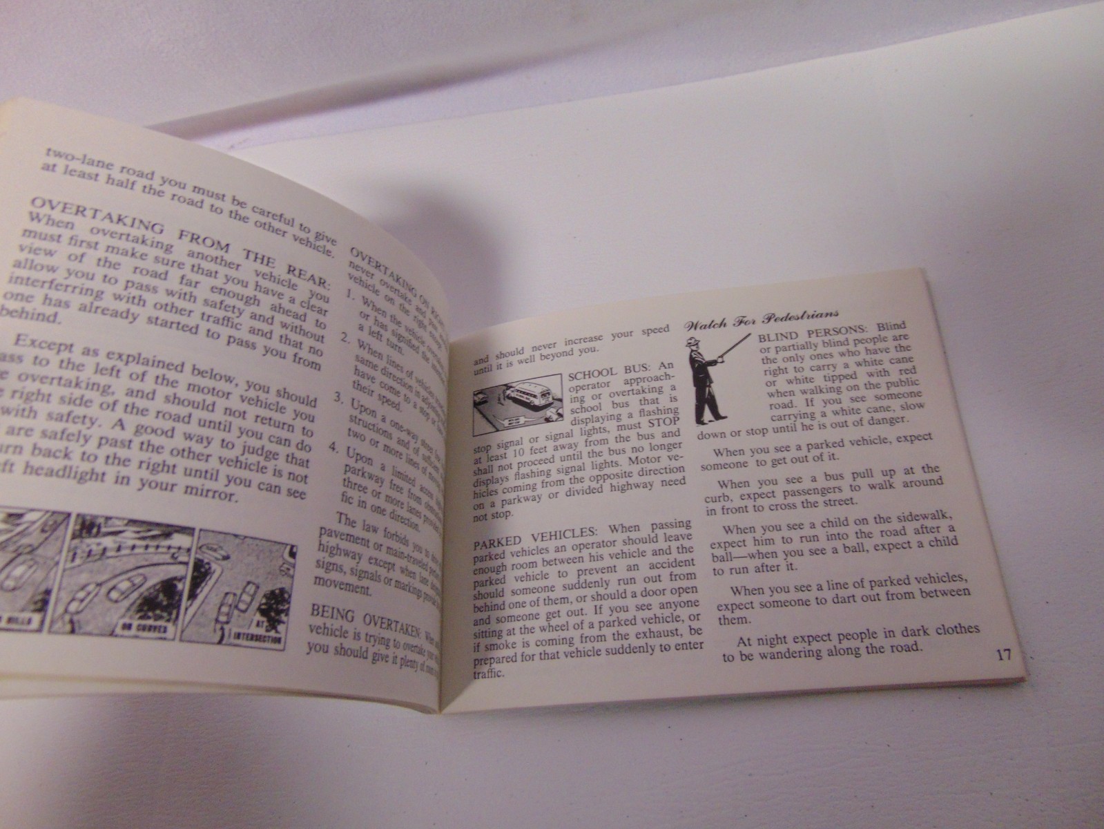 1972 Connecticut Driver’s Manual 53 pages Department of Motor Vehicles 6″ x 4 “