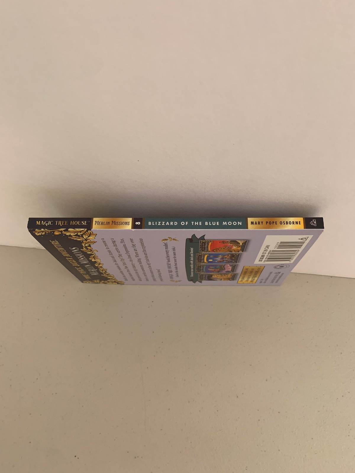 Magic Tree House Merlin Missions #8 Blizzard of the Blue Moon