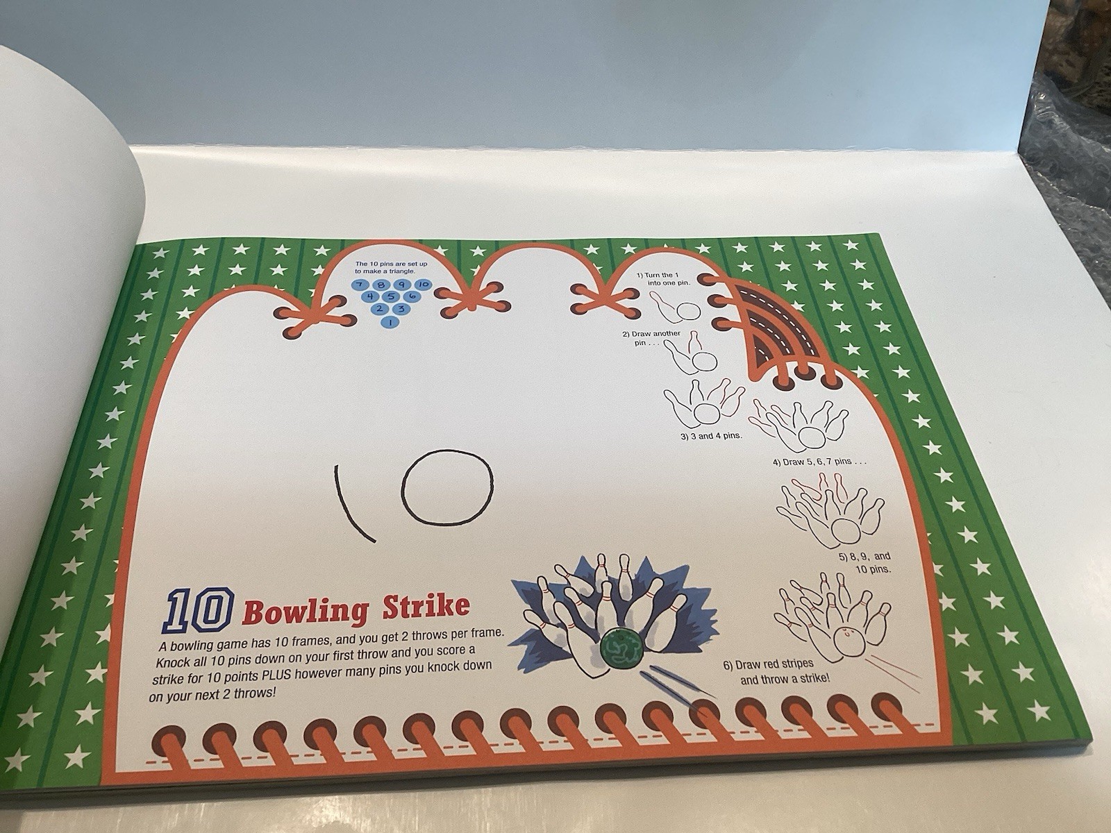 Sports Doodles: 36 Tear-Off Placemats by Deborah Zemke (2013, Trade Paperback)
