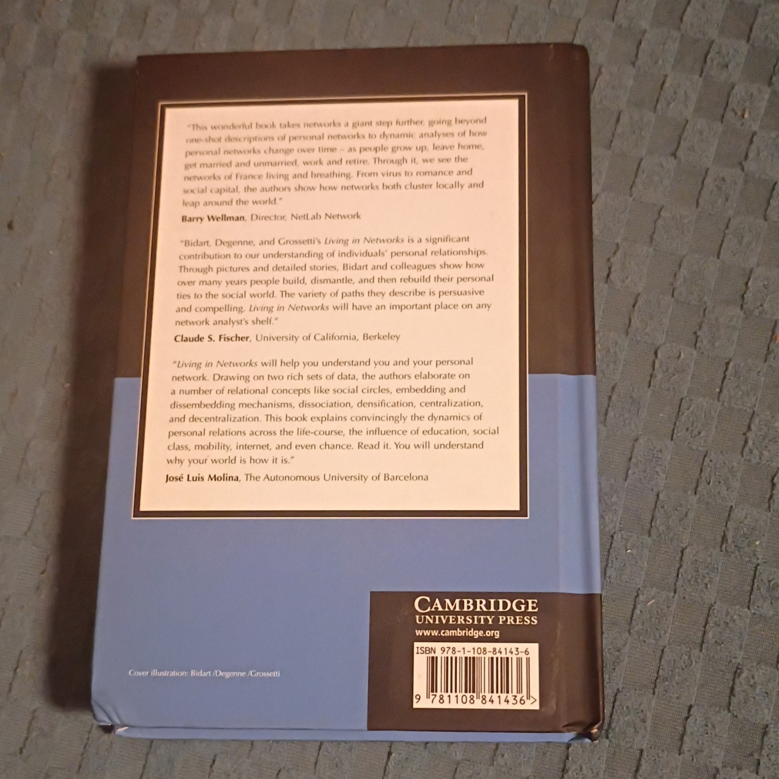 Cambridge Living in Networks: Dynamics of Social Relations HC 2020 Bidart