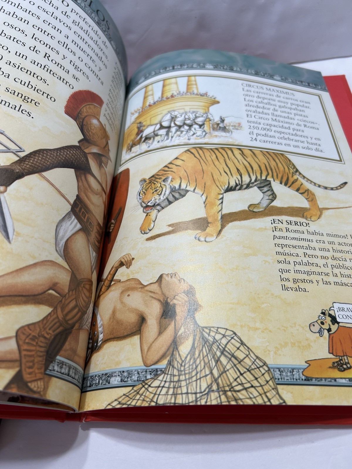 Lot of 2 Spanish Espanol Books Los Romanos Historia Color Hardbacks Children