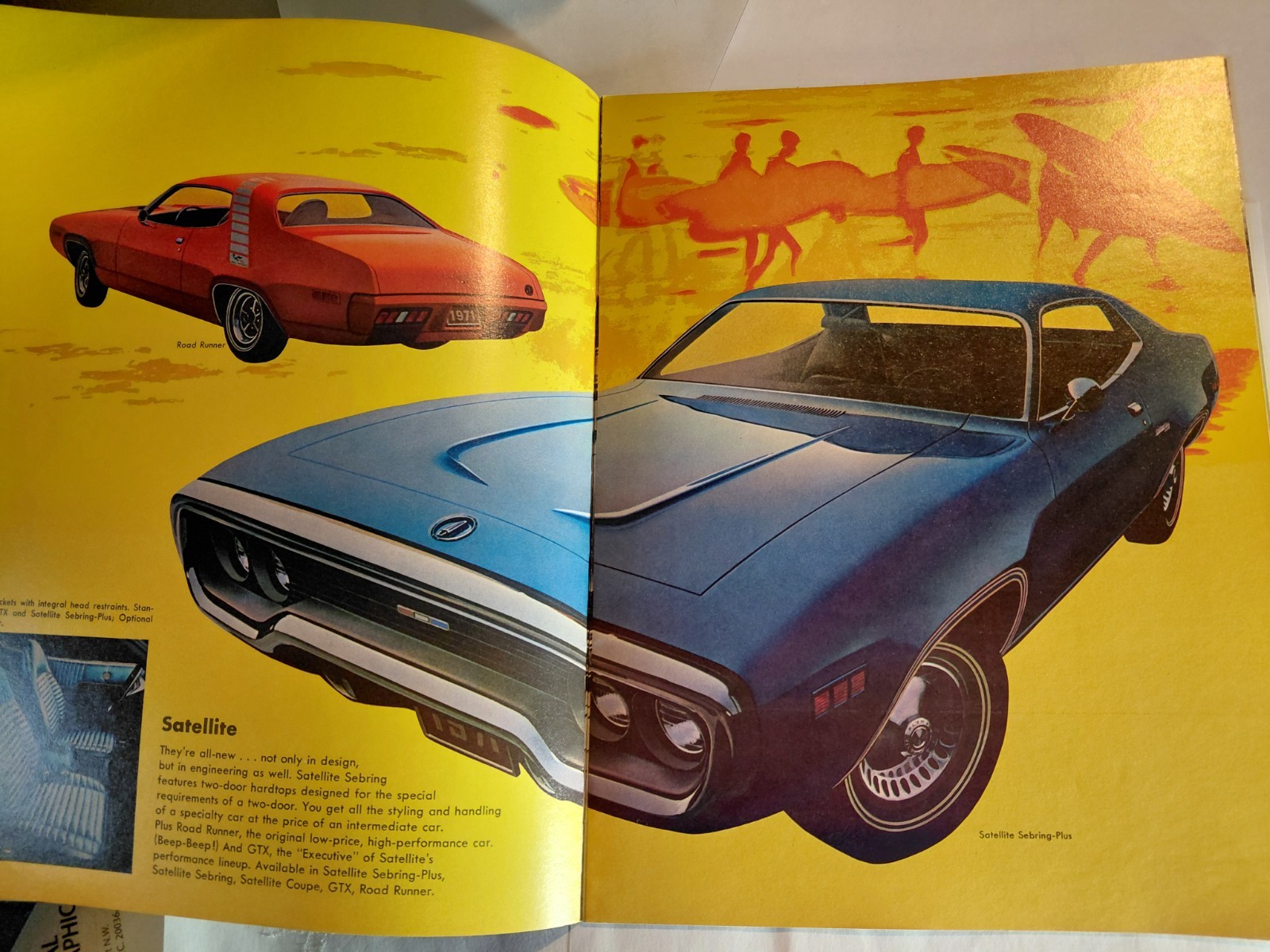 1971 Chrysler Plymouth brochure Excellent 28 pages Road Runner, Duster, Imperial