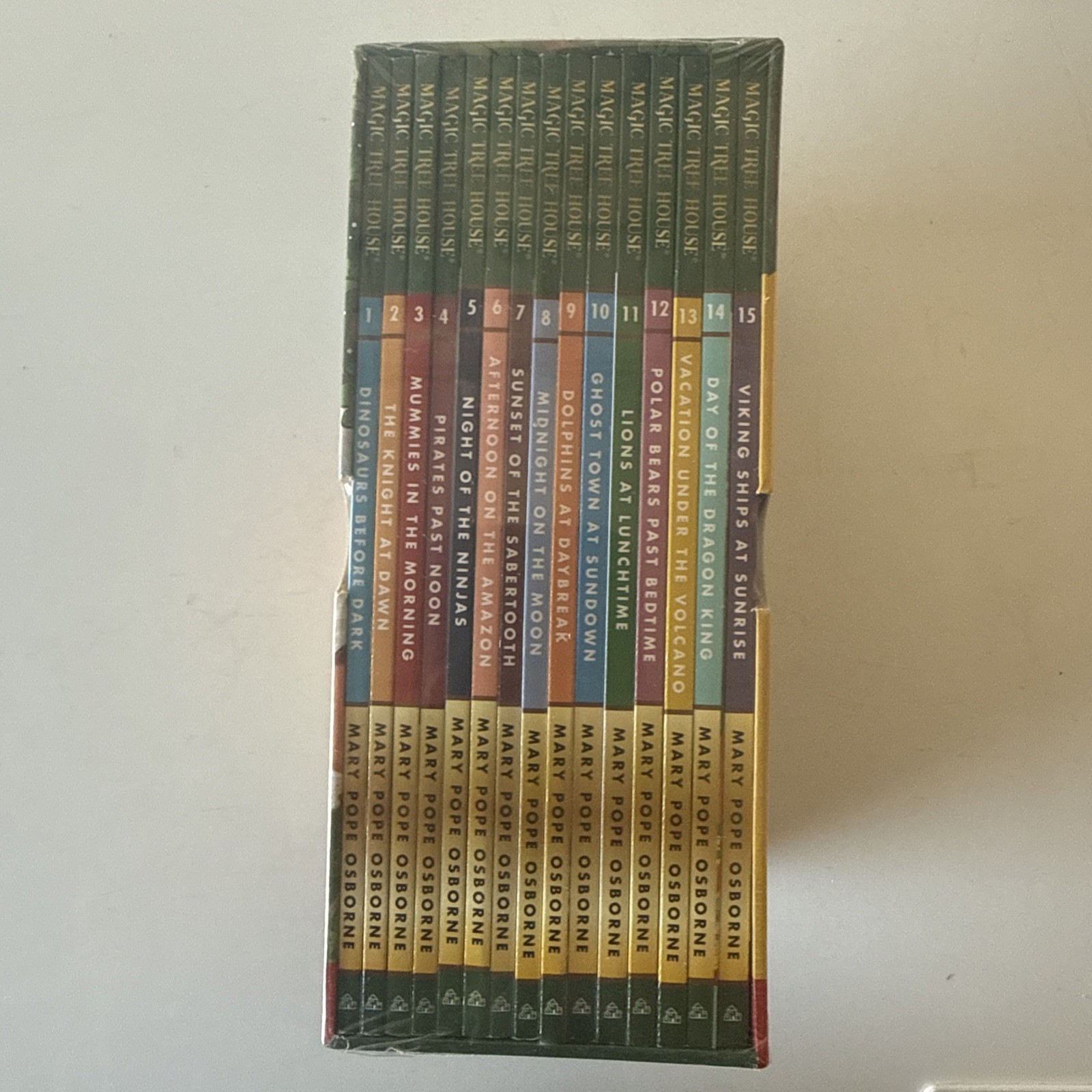 Magic Tree House Boxed Set 1-15 Collection #1 Paperback Mary Pope Osborne