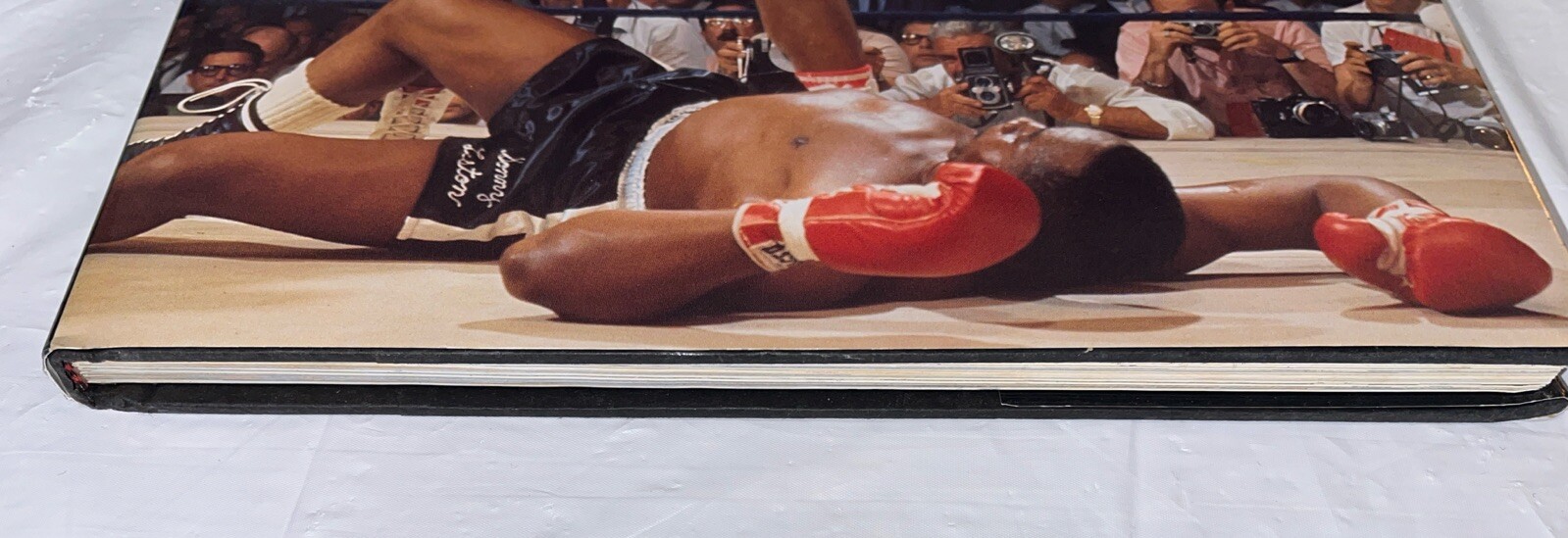 The Best of Sports Illustrated 1996 HC W/Muhammad Ali. READ DESCRIPTION