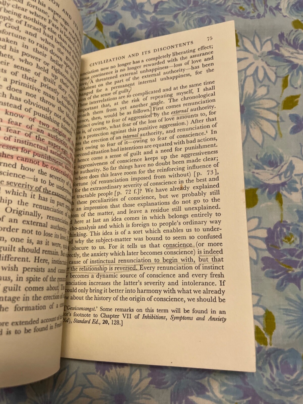 BOOK Civilization and its Discontents SIGMUND FREUD Standard Edition James Strac