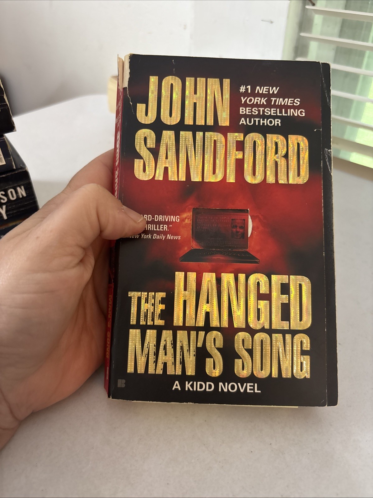 Lot of 10 – Mystery and Thrillers – Mixed Authors – FREE SHIPPING