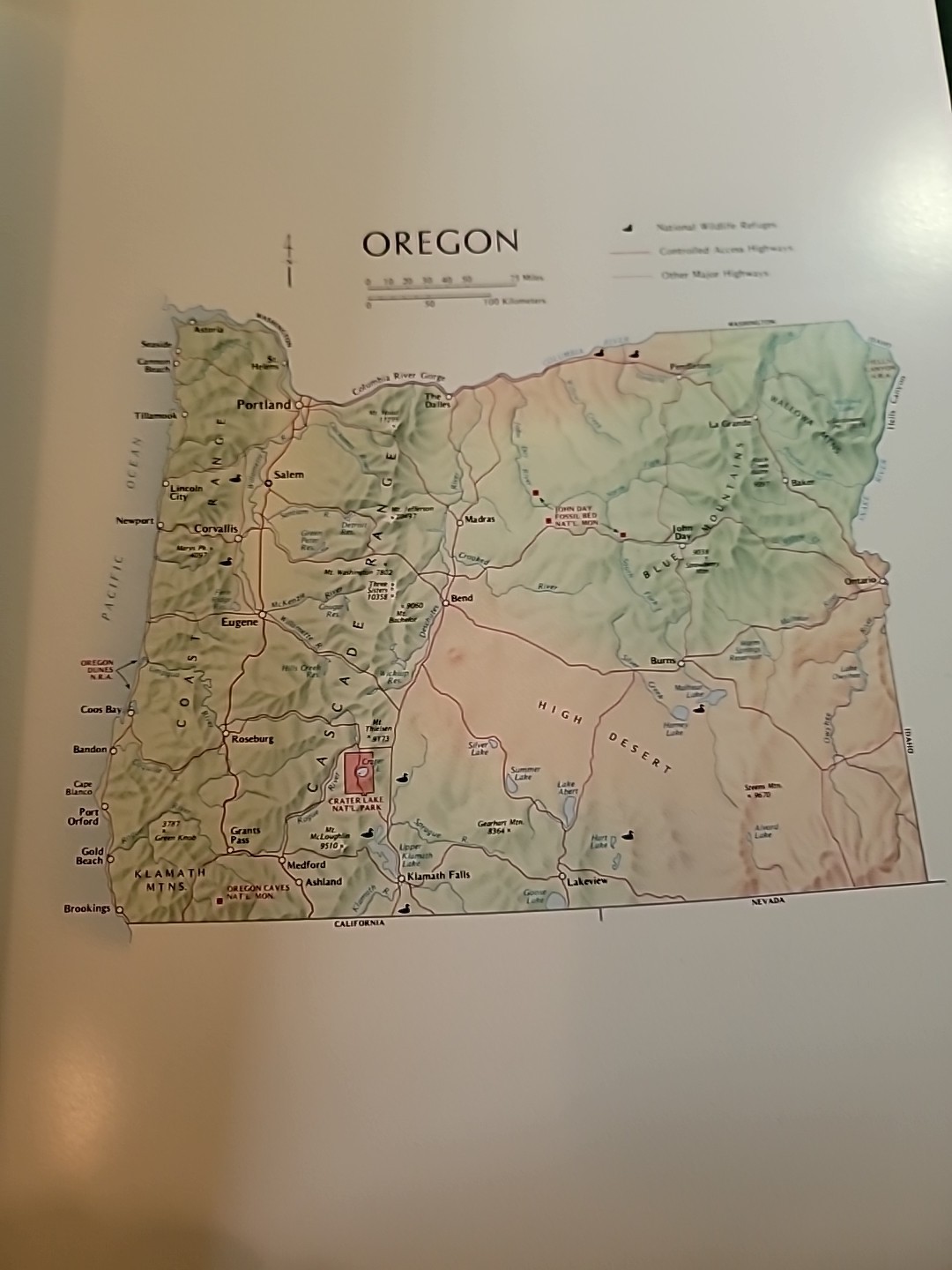 OREGON III Photography by Ray Atkeson & Richard Ross Like new.