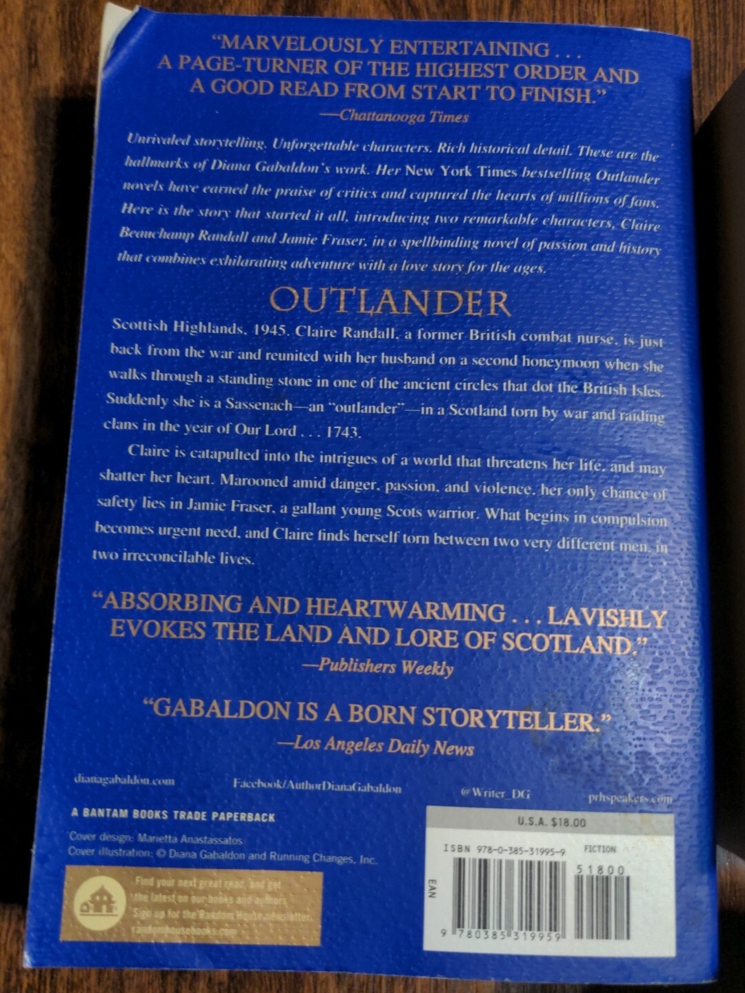 Lot of 3 Outlander Series Diana Gabaldon Paperbacks 1, 7, 8
