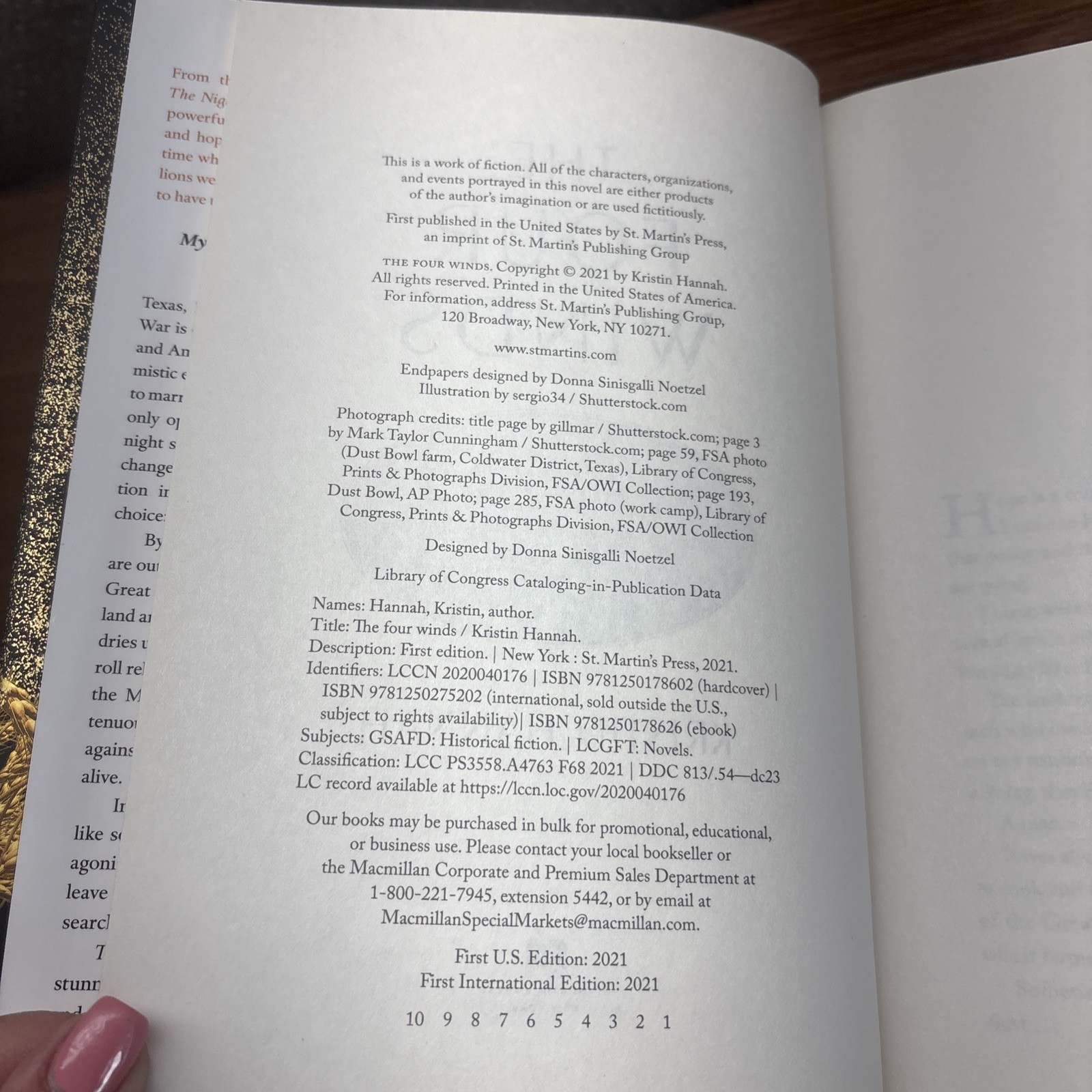 The Four Winds by Kristin Hannah – 2021 – 1st Edition 1st Print Hardcover w/ DJ