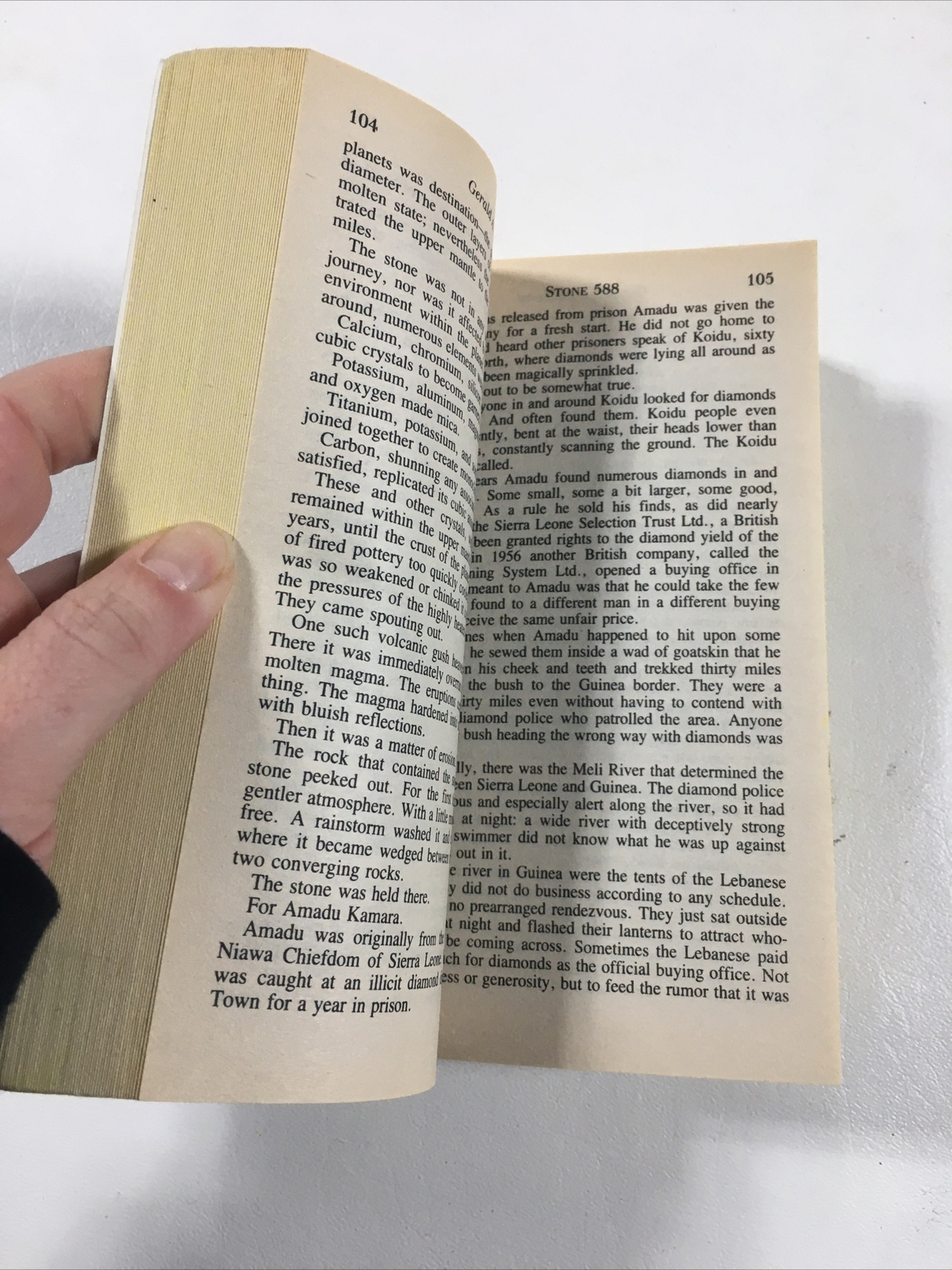 Stone 588 – Gerald A. Browne (1987, Paperback)