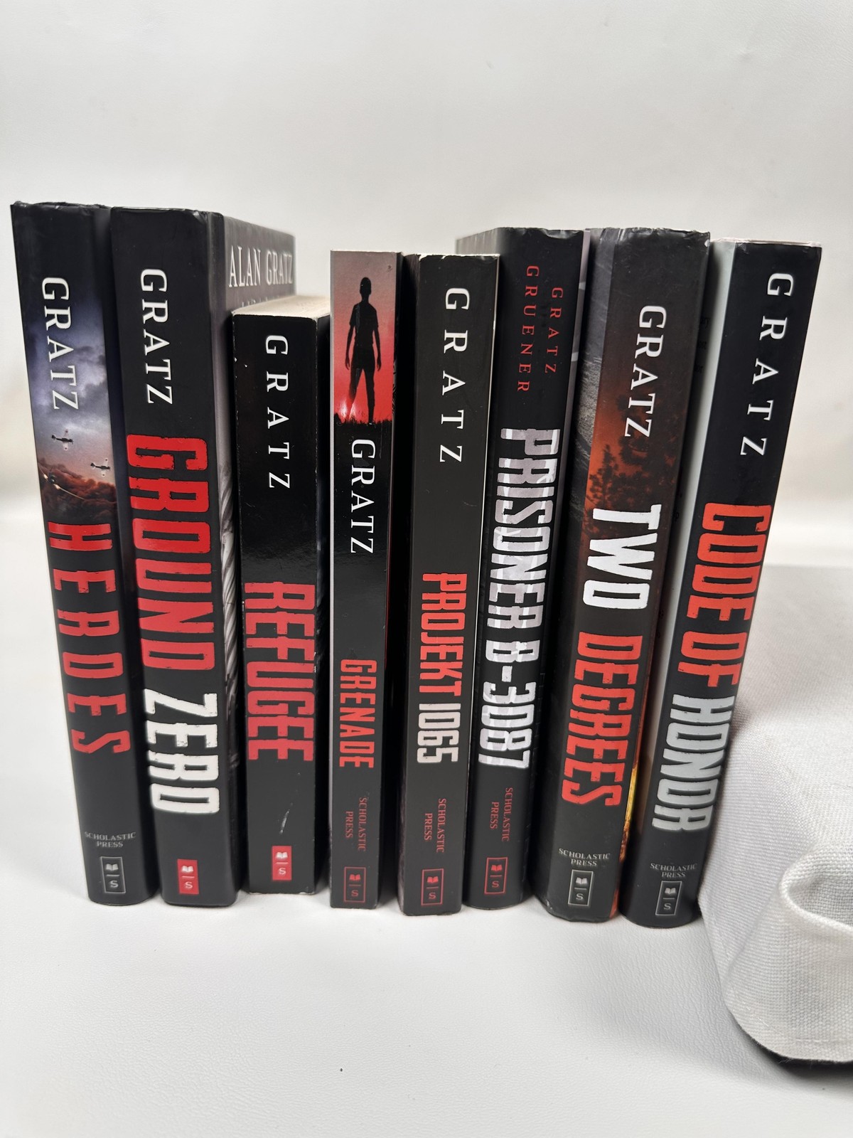 Lot Of Alan Gratz Books Heroes Code Of Honor Two Degrees Prisoner B-3087