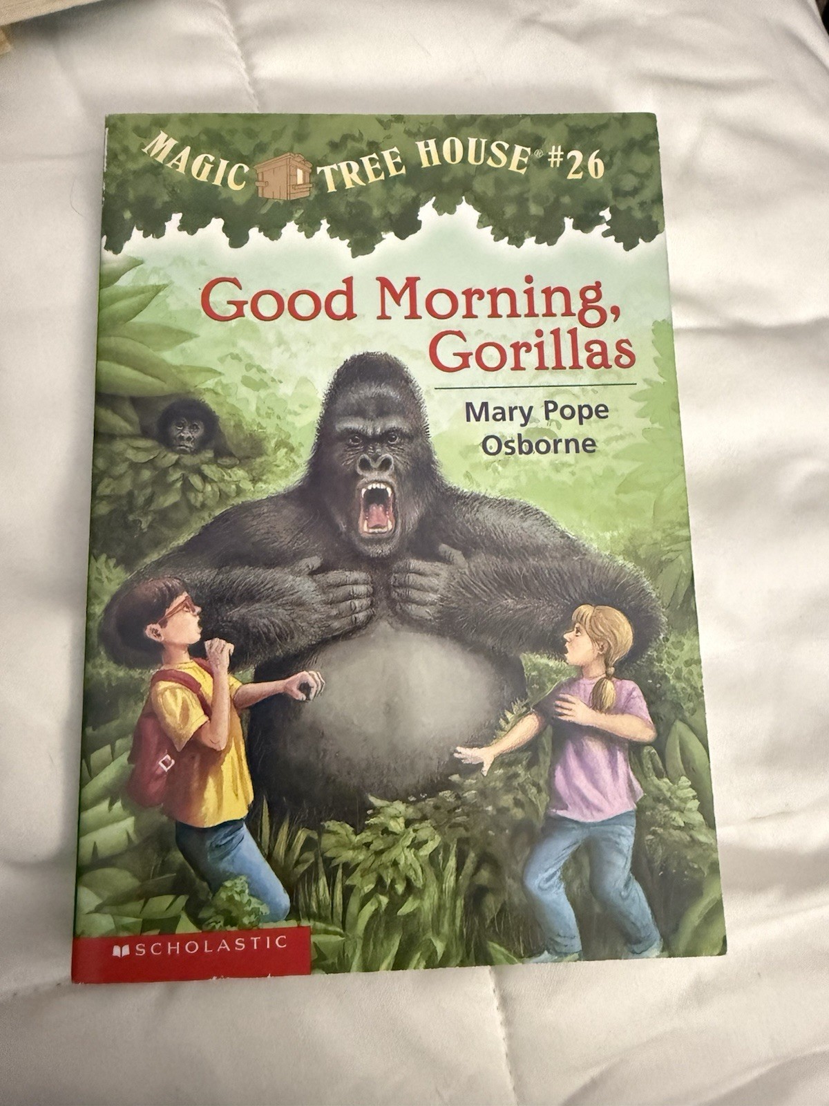 Good Morning, Gorillas; Magic Tree House #26 – paperback, Osborne, 9780375806148