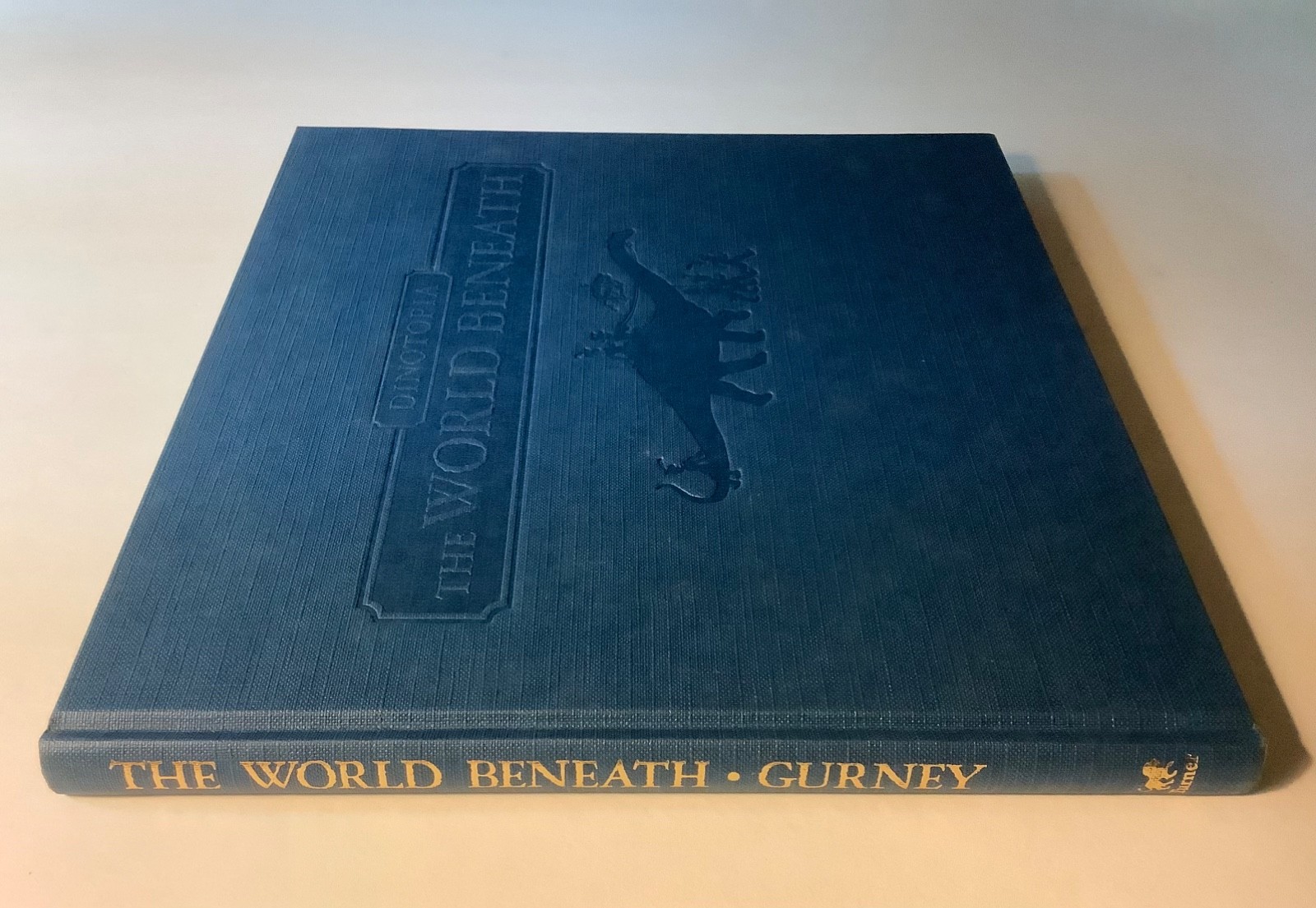 DINOTOPIA: THE WORLD BENEATH Written & Illus. by James Gurney 1st Ed. 1995 HC/DJ