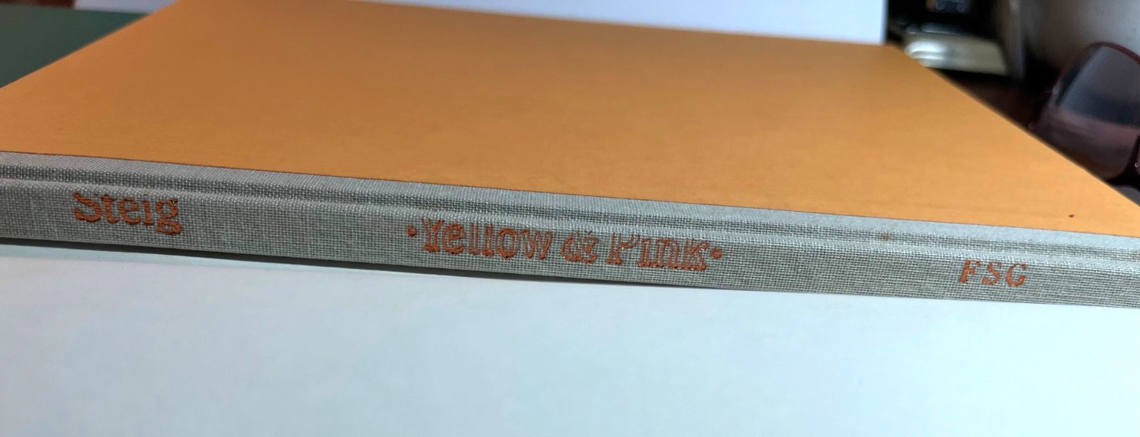 Vtg. 1984 YELLOW & PINK Book by William Steig 1984 HC/DJ – 1st Edition Like New