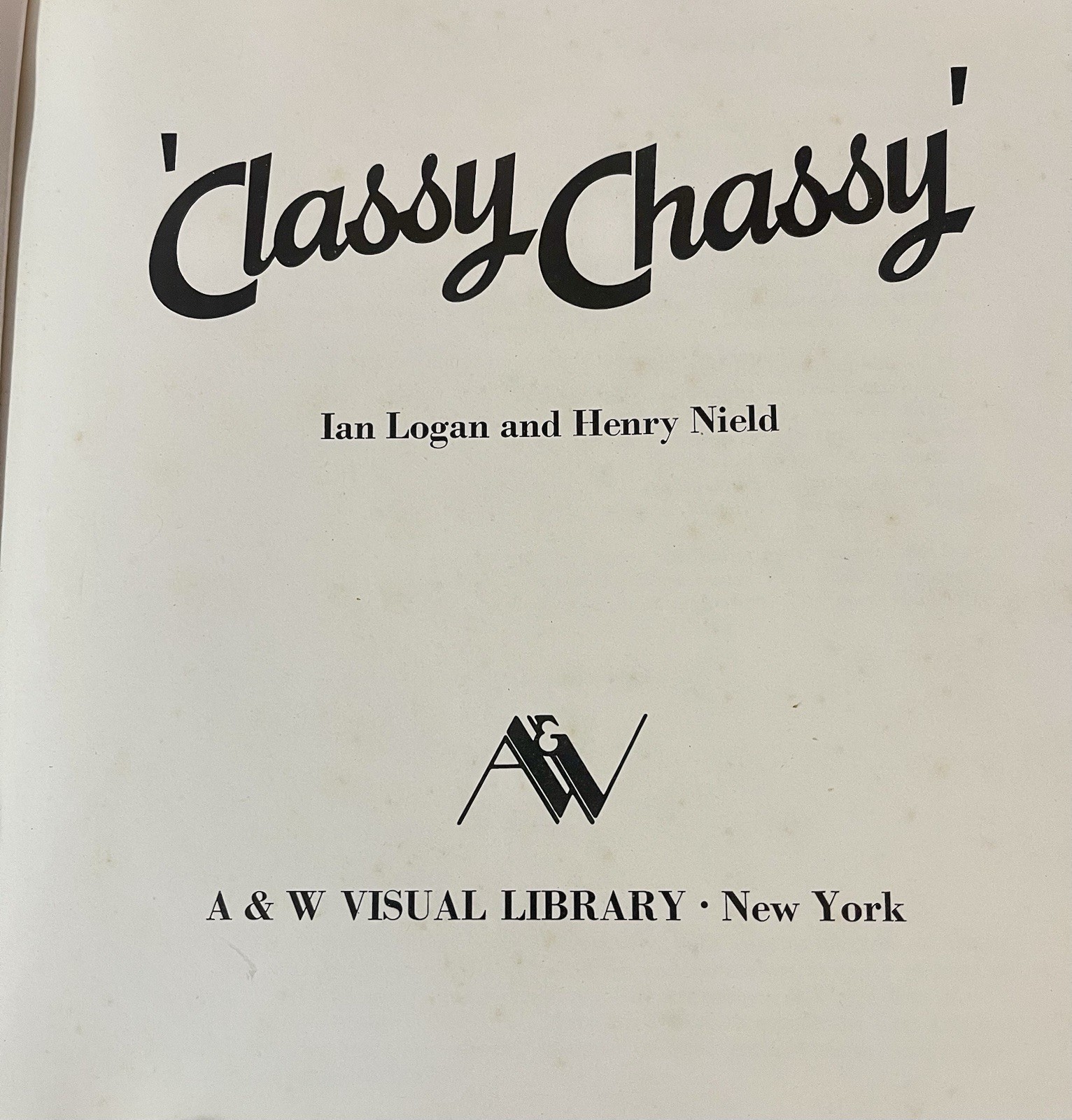 Classy Chassy WWII American Aircraft ‘Nose Art’ 1942-1953