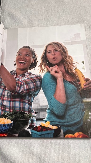 Simple Green Smoothies by Jen Hansard & Jadah Sellner • 100+ Healthy Recipes • L