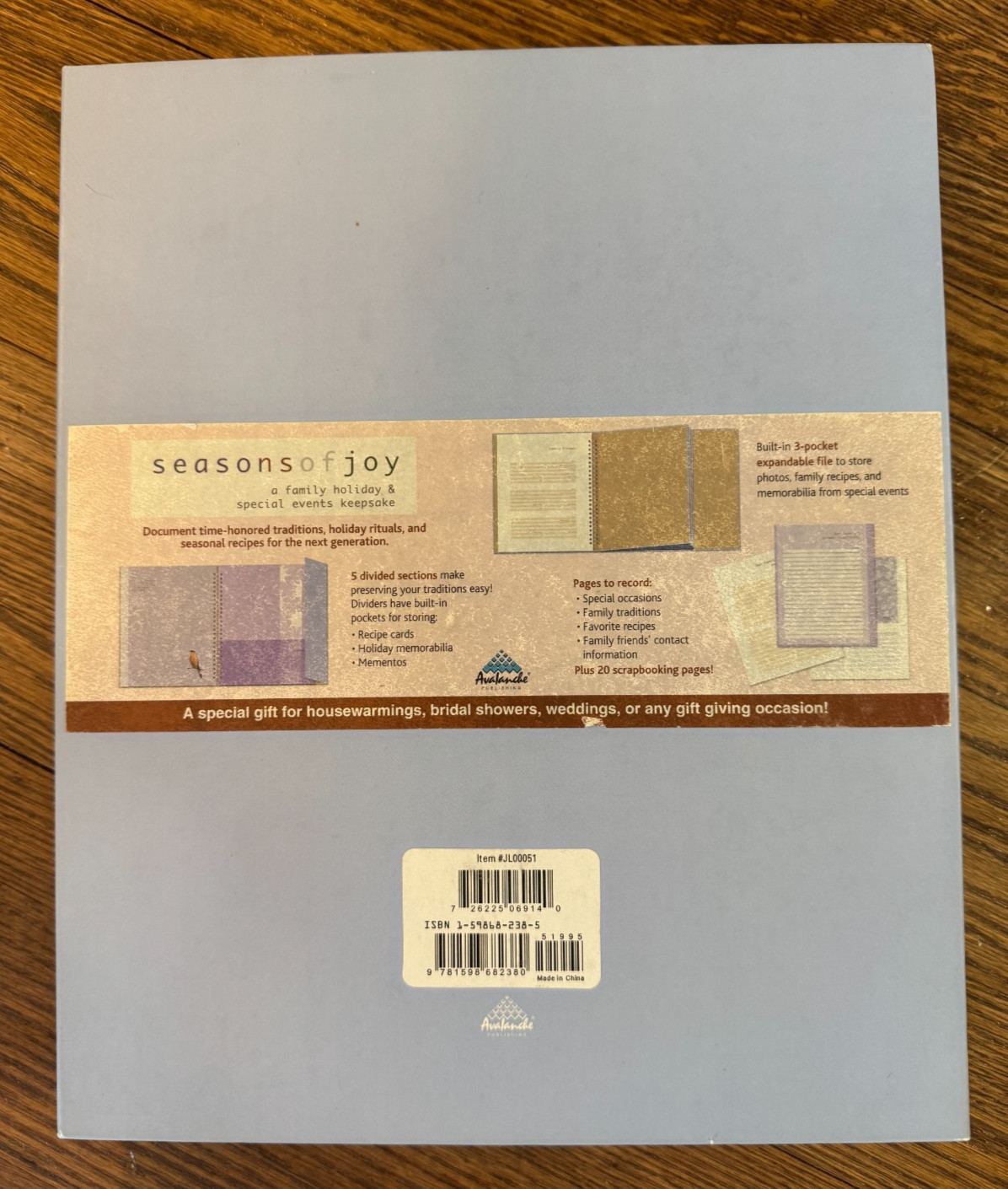 Seasons of Joy HOLIDAY & SPECIAL EVENTS Keepsake Book Family Memories 12×9.25″