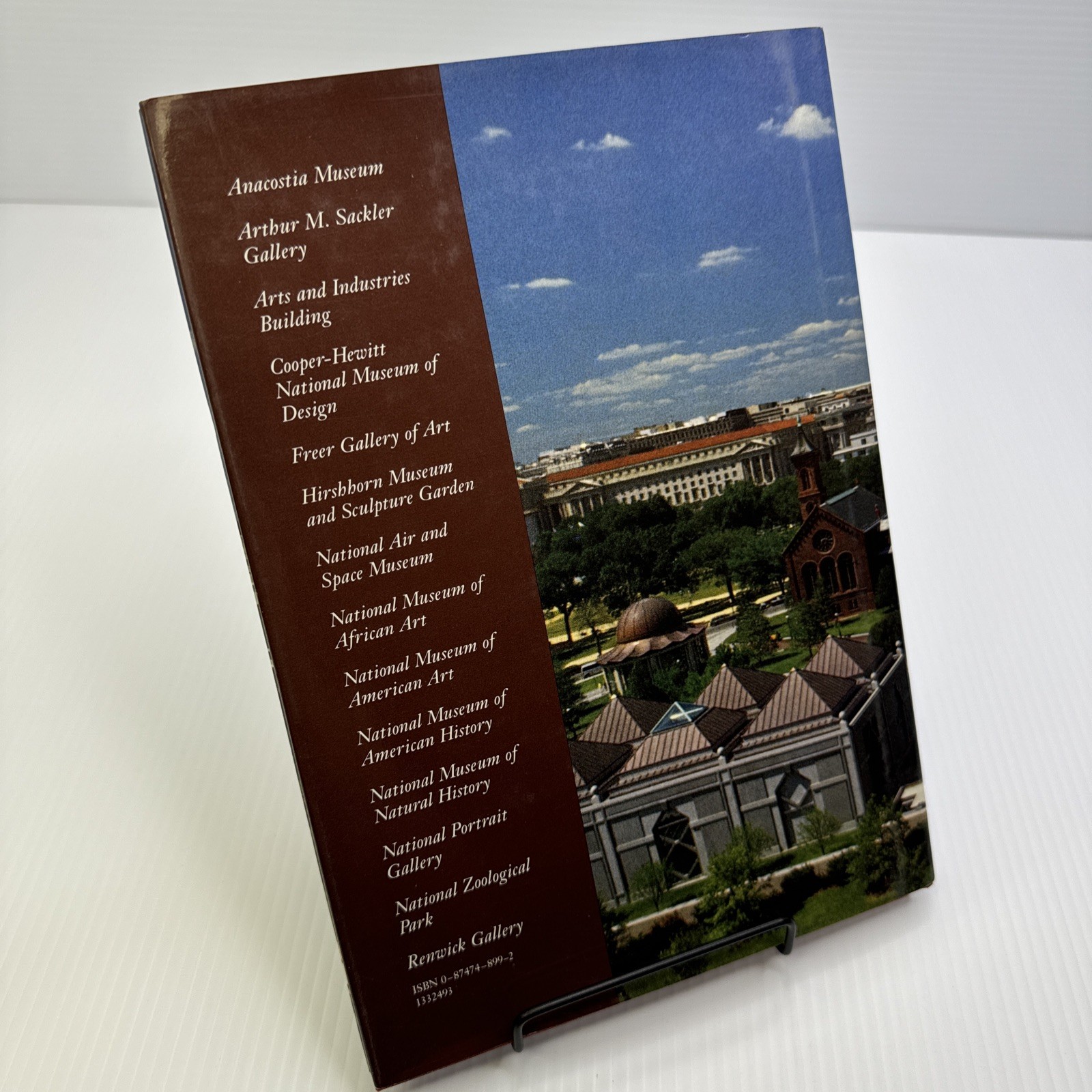 A Picture Tour of the Smithsonian 1990 HC Smithsonian Institution Press Vintage