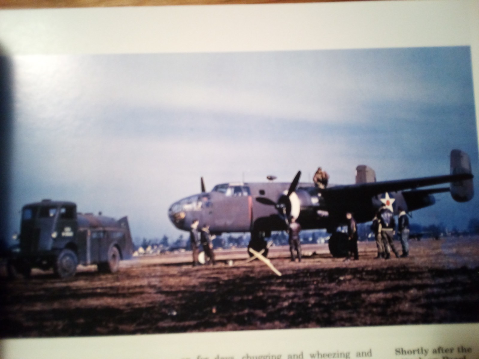 (COBP) “BOMBERS OF WW II (2) by JEFFREY L. ETHELL” / TPB / 180 PAGES / 1994