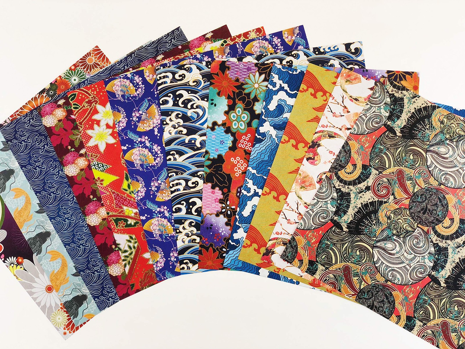 Origami Paper 500 sheets Chiyogami Patterns 6″ 15cm: Tuttle Paper:…