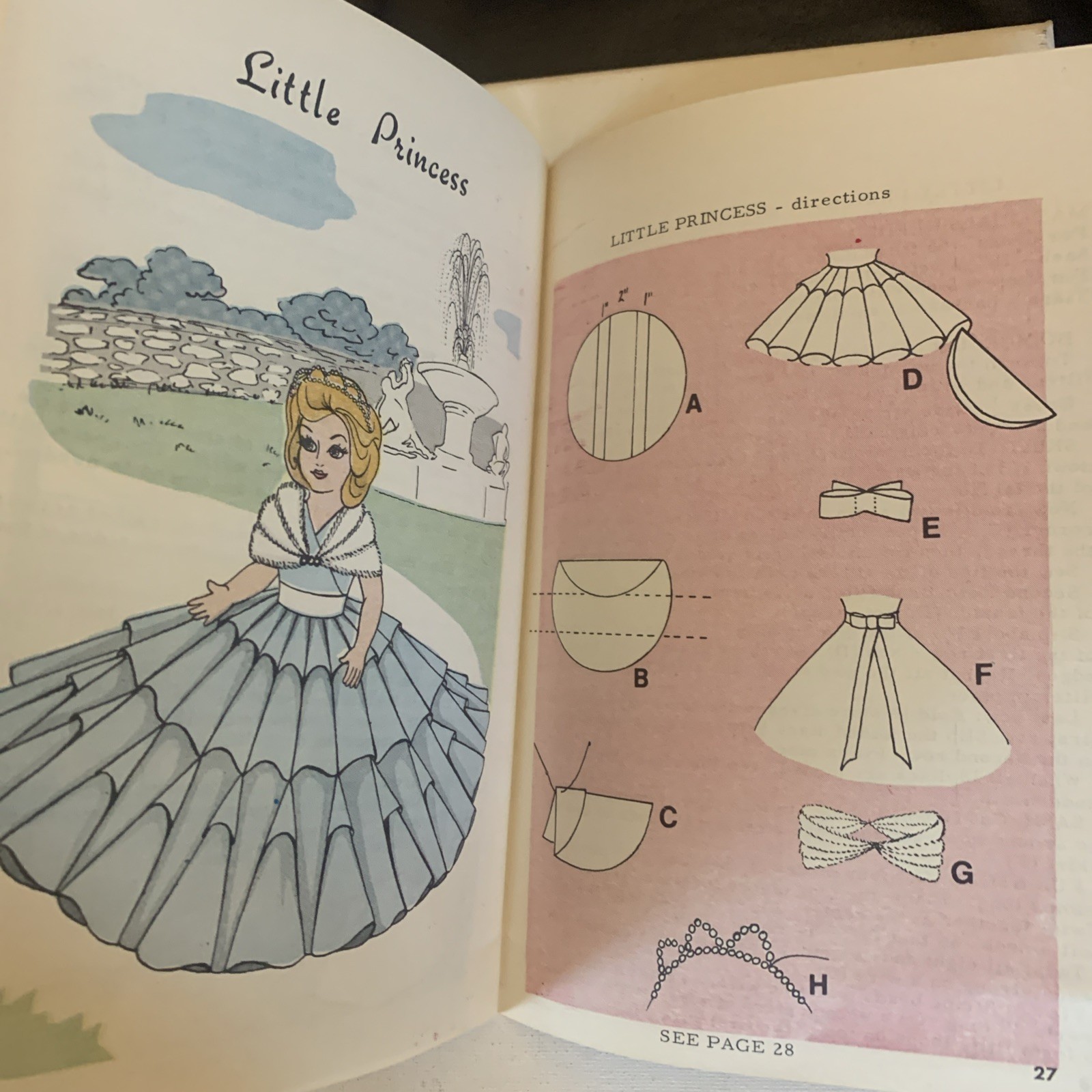 The Art of DRESSING DOLLS from KAP Kraft Books 30pg Booklet 1969 Vintage