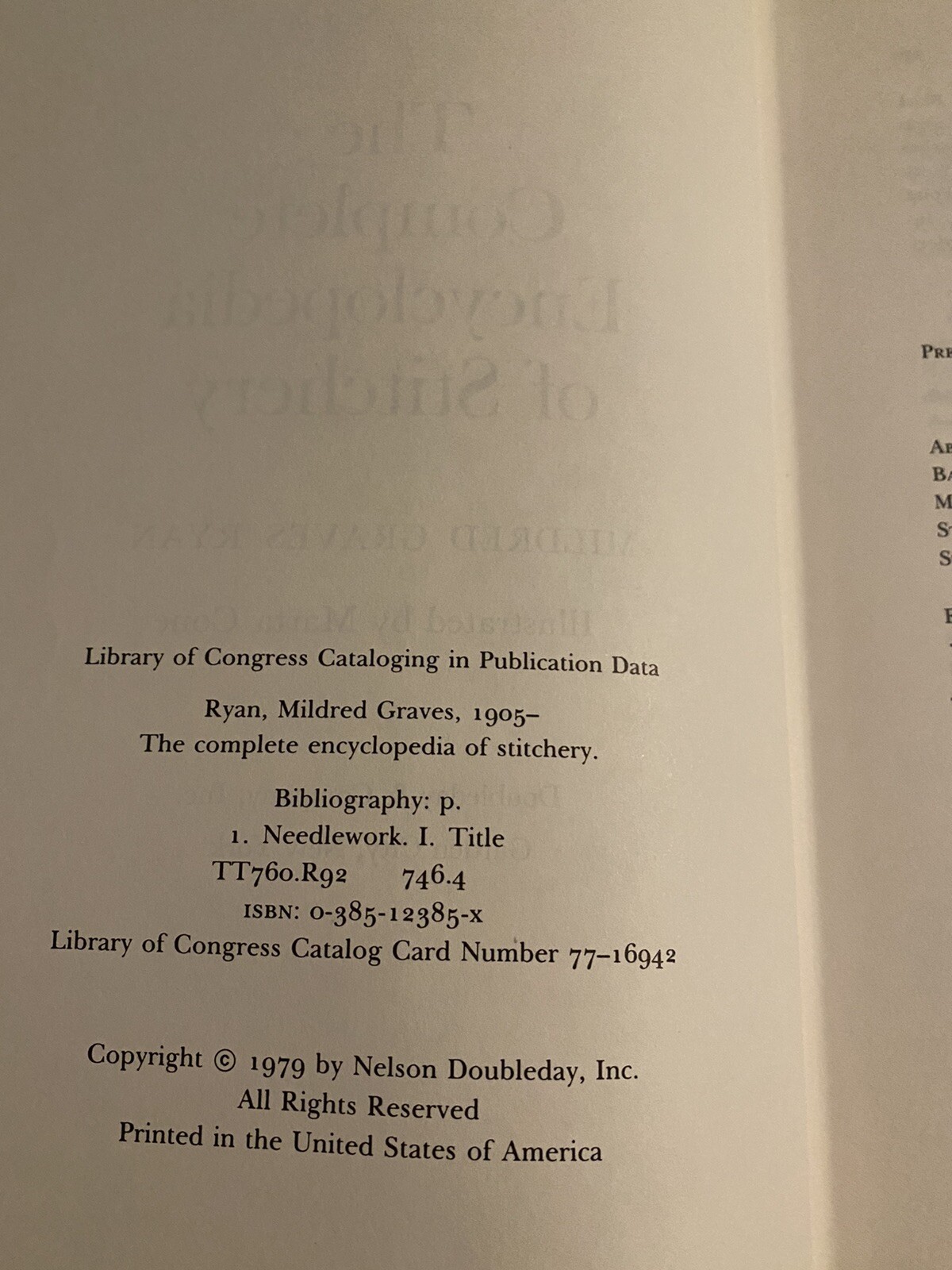 The Complete Encyclopedia of Stitchery by Mildred Graves Ryan 1979