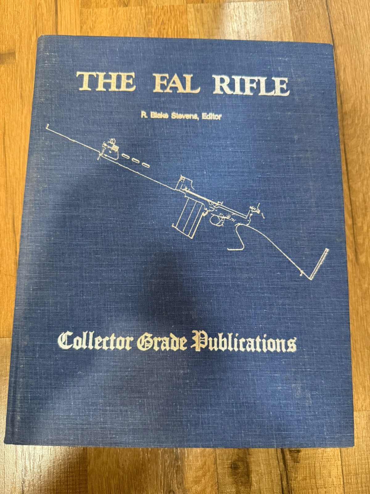 The FAL Rifle Classic SIGNED Edition by Blake Stevens In Good Condition