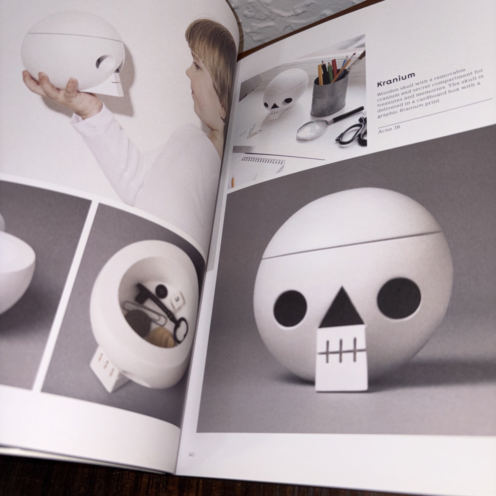 Black & White Palette No 1 New Monochrome Graphics Viction:ary Design Book
