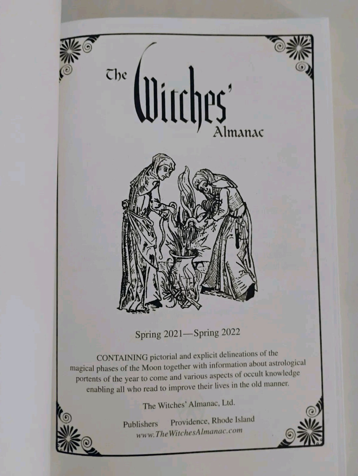 occult book lot witchcraft, Tarot, pagan ritual, book of women’s rituals 1 game