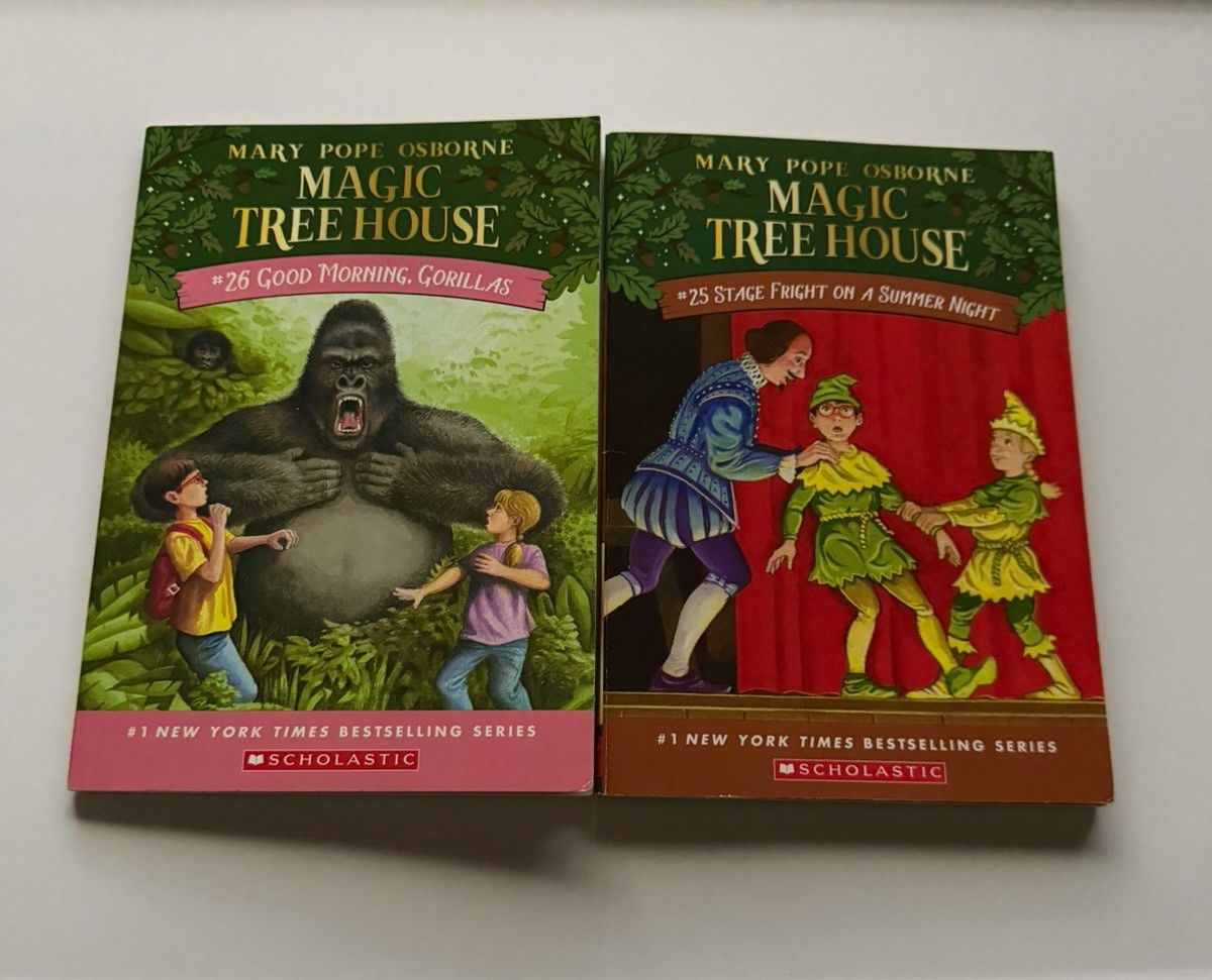 Magic Tree House #26 Good Morning, Gorillas Paperback Illustrated