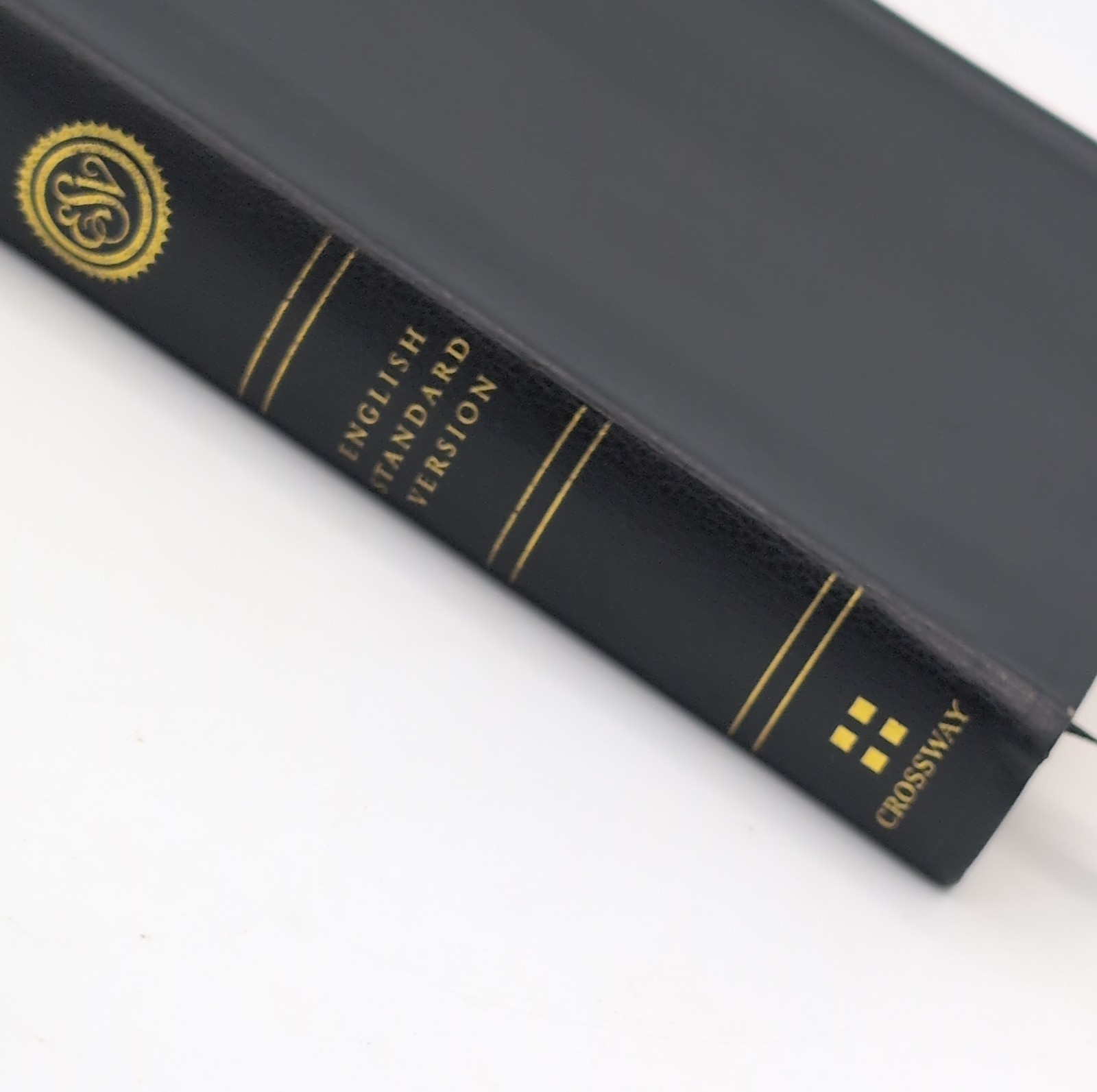 ESV Thinline Bible, Red Letter – Bonded Leather. (B)