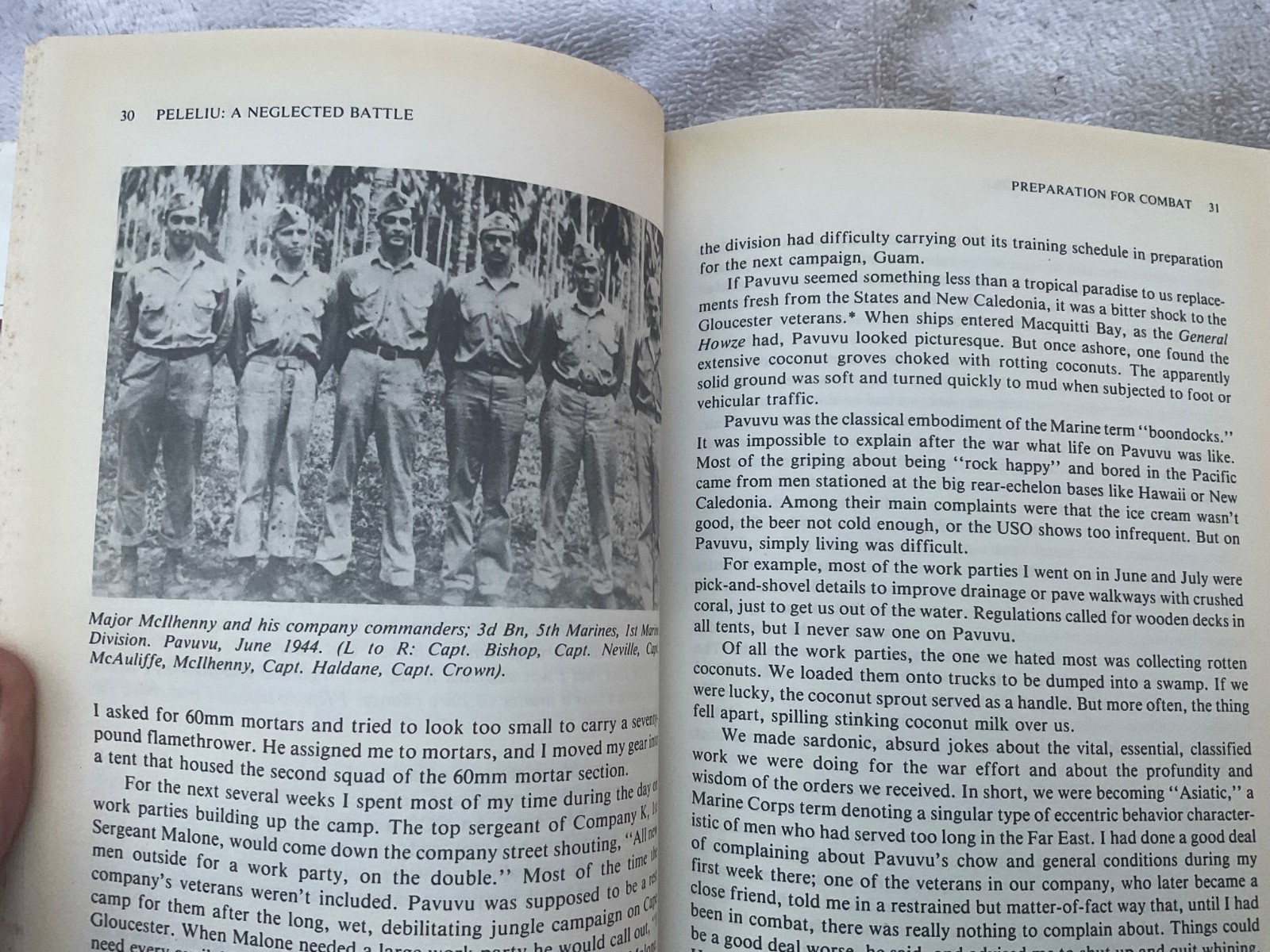 With the Old Breed: At Peleliu and Okinawa by Sledge 1981
