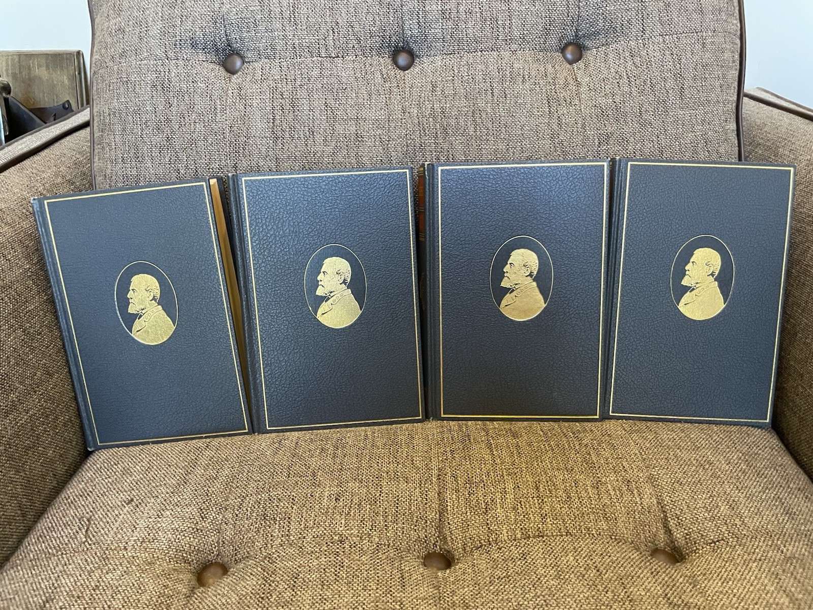 R.E. LEE Douglas Southall Freeman 4 Volumes **Pulitzer Prize Edition