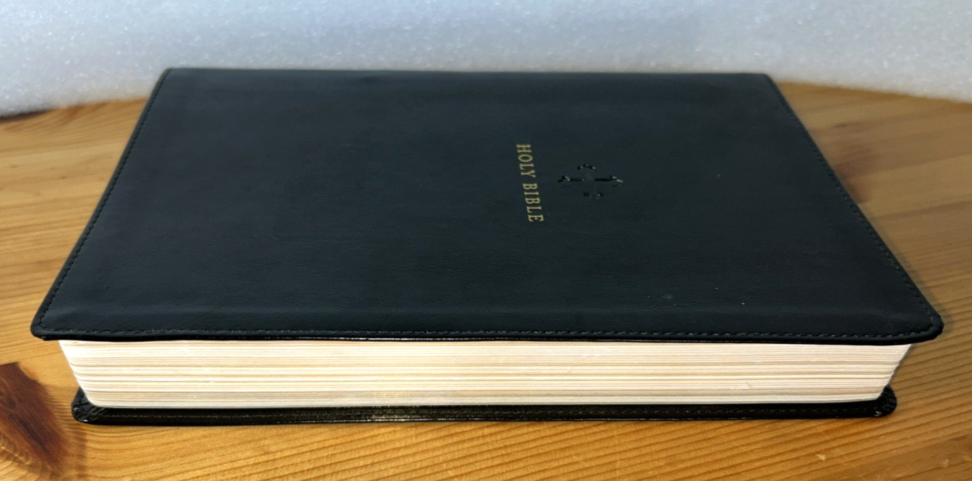 NRSV Catholic Bible Large Print Bible Black Leathersoft Catholic Bible Press VG