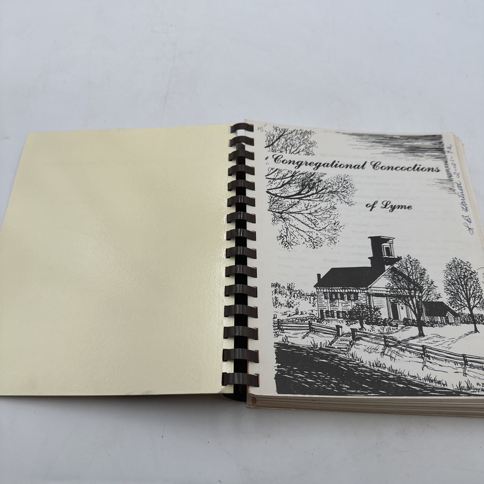 Lyme Conn. 1982 Congregational Concoctions Spiral 393 Pages Vintage Recipe Book
