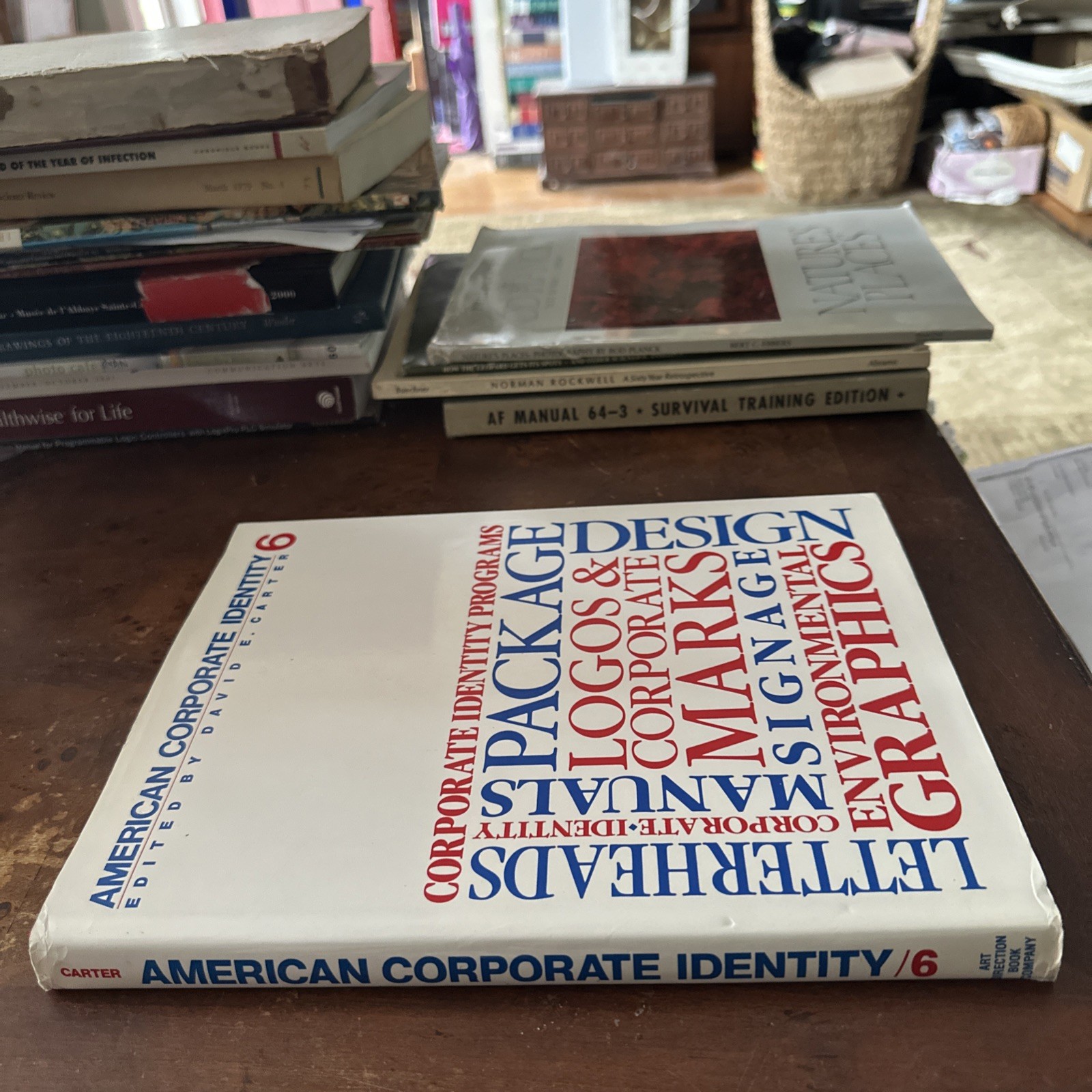 AMERICAN CORPORATE IDENTITY 6 David Carter Hardcover 1991 Very Good Ships Fast