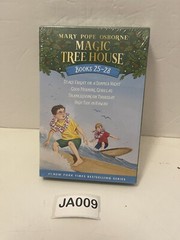 Magic Tree House (R) Ser.: Magic Tree House Books 25-28 Boxed Set by Mary…