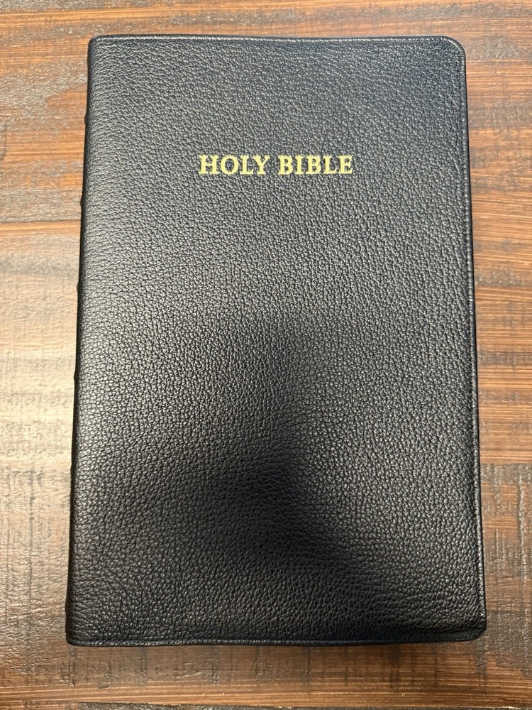 KJV TURQUOISE REFERENCE BIBLE, BLACK GOATSKIN LEATHER, RED-LETTE… Cambridge Bi