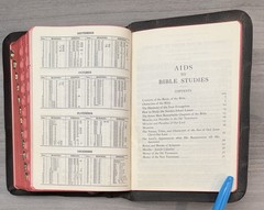 Leather Bible Nelson 1944 Pronouncing Bourgeois KJV Reference Indexed Clean Text