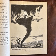 THE WIZARD OF OZ. Vintage 1944 Illustrated HC. L. Frank Baum